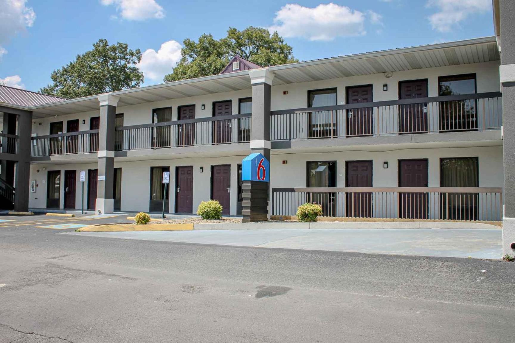 Motel 6 Knoxville, Tn - East photo 9