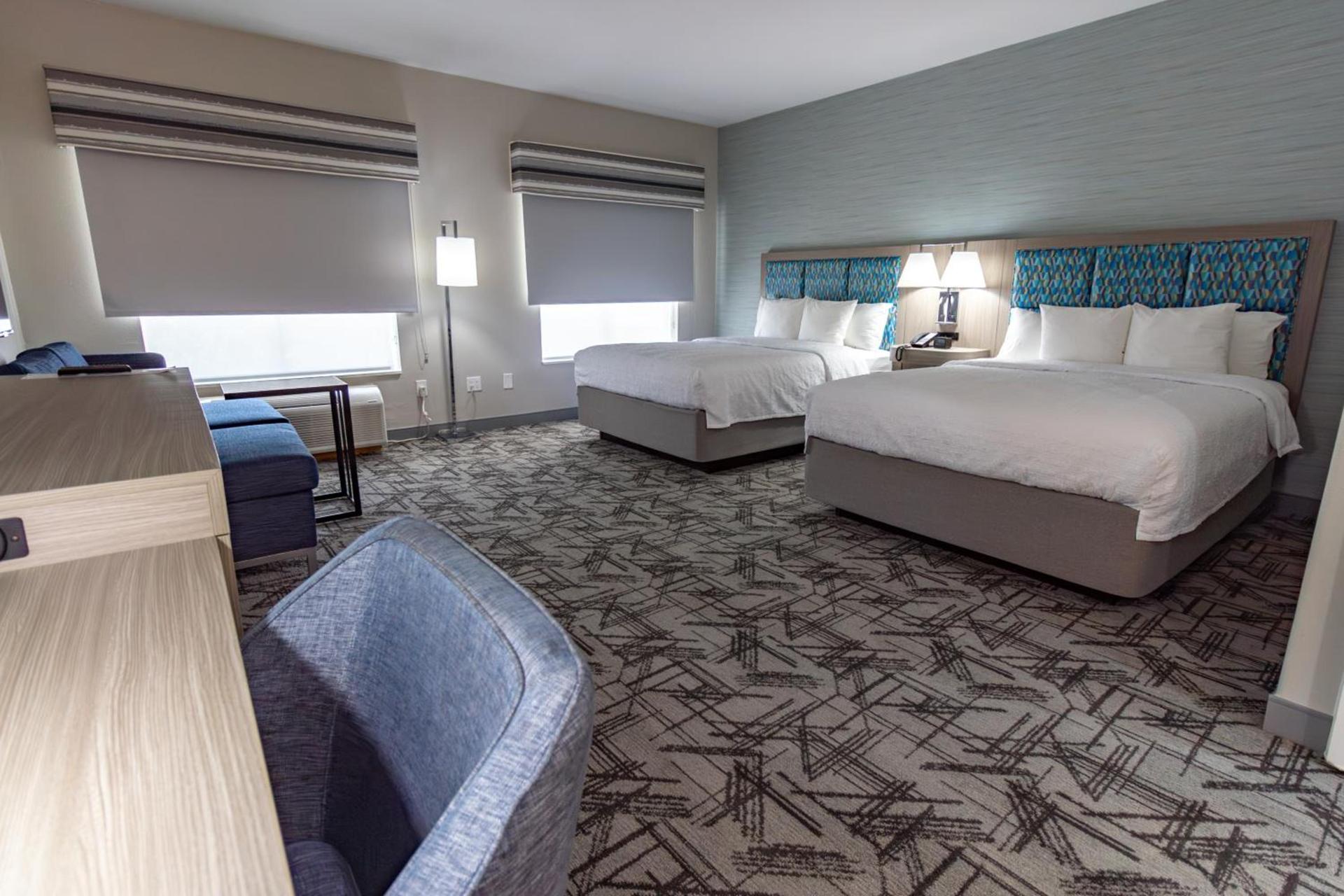 Hampton Inn & Suites Denton photo 33