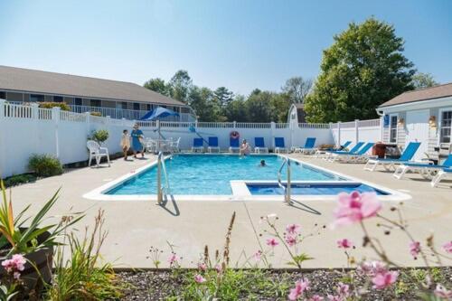 Flagship Inn photo 53