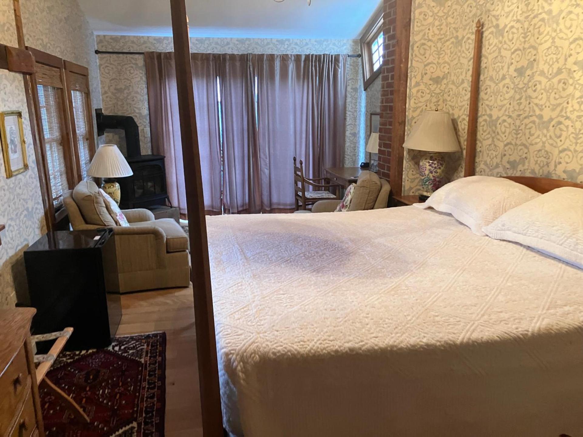 Windham Hill Inn photo 16