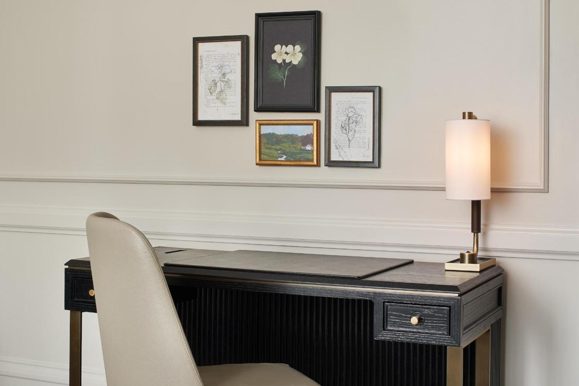 The Pfister Hotel photo 11