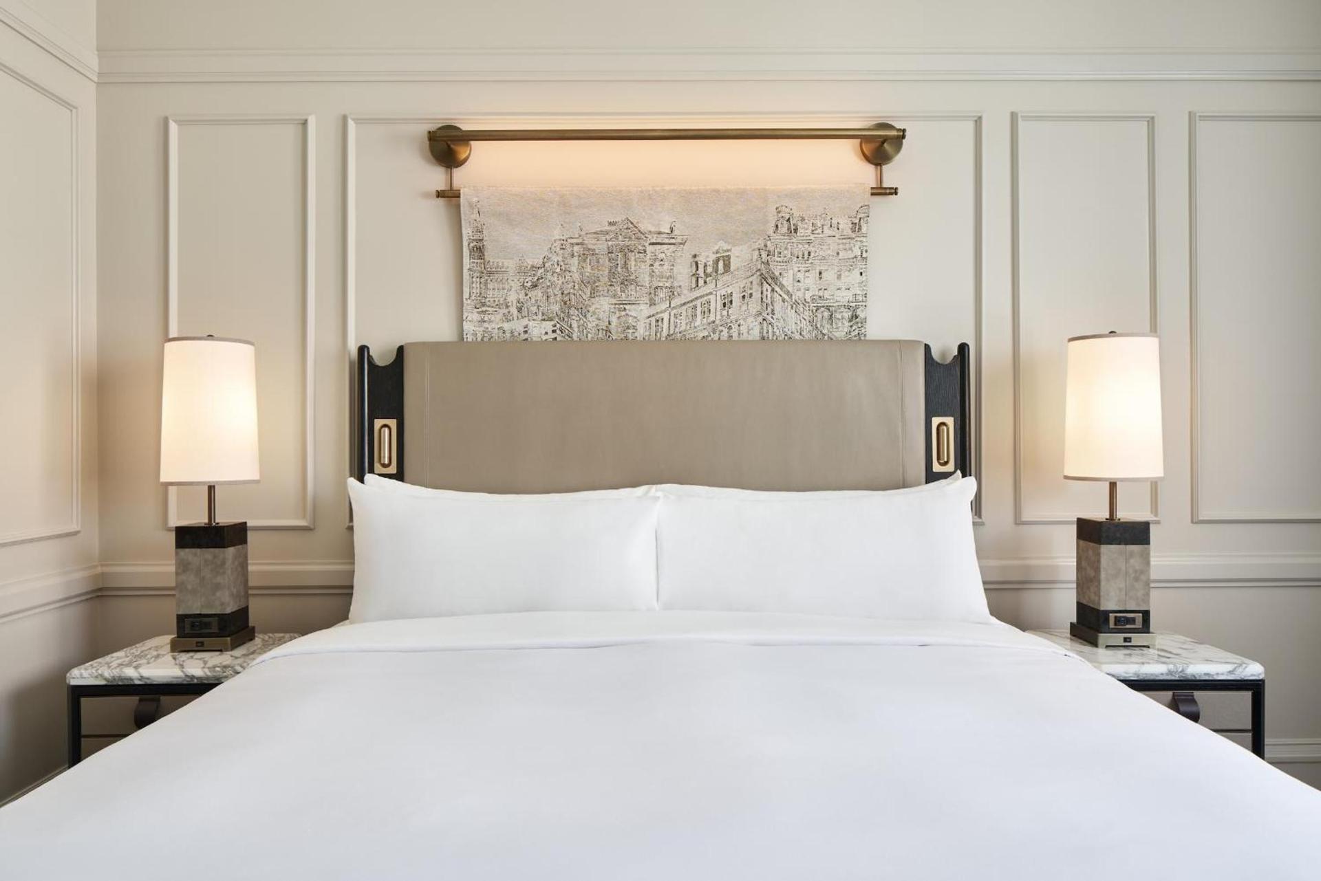 The Pfister Hotel photo 5