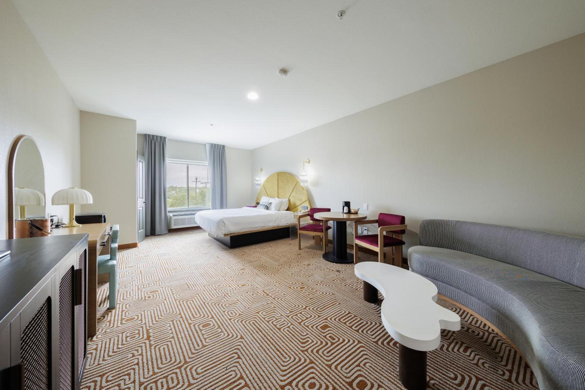 Blanco River Hotel photo 6