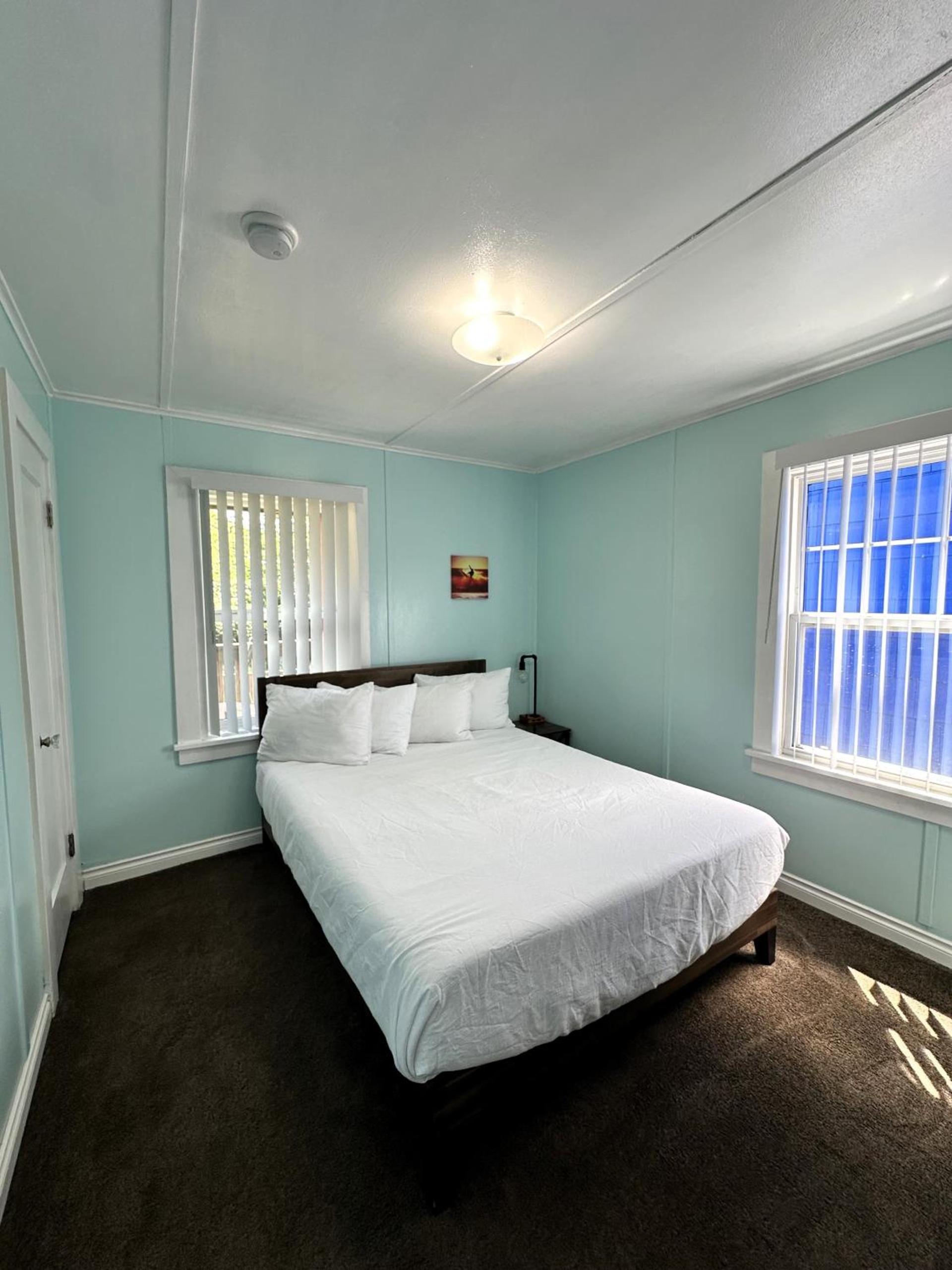 The Anchorage Motel photo 9