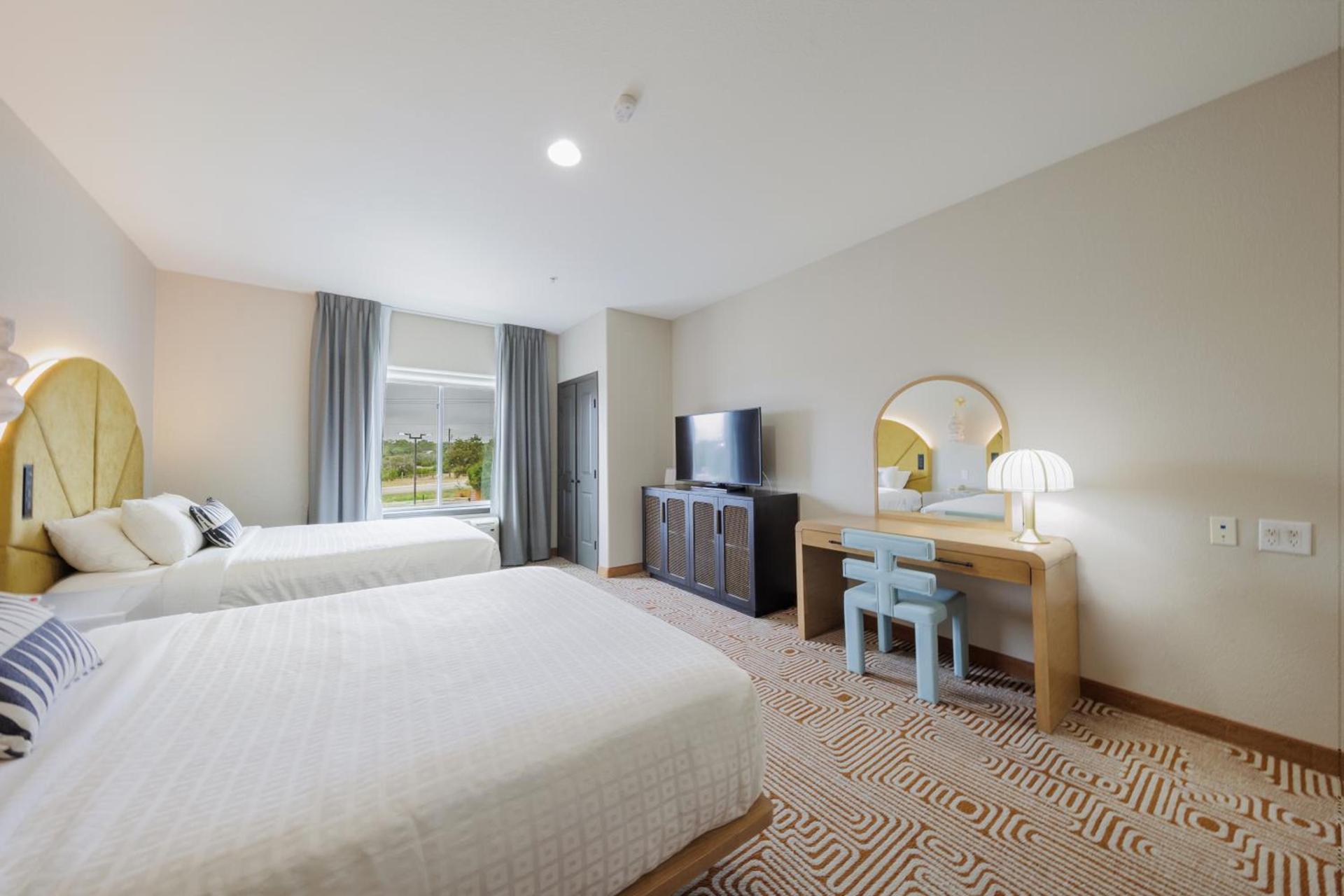 Blanco River Hotel photo 26