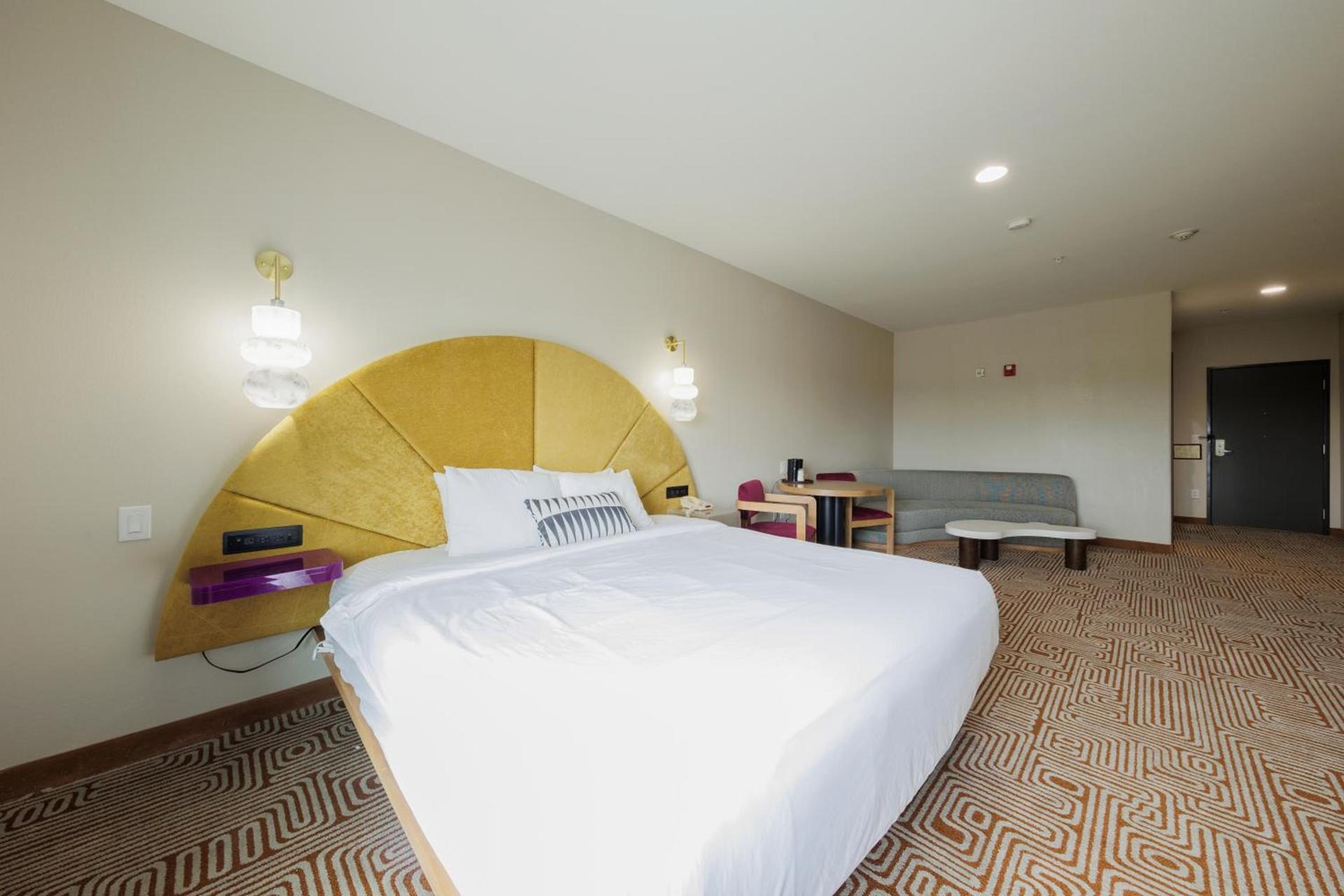Blanco River Hotel photo 31