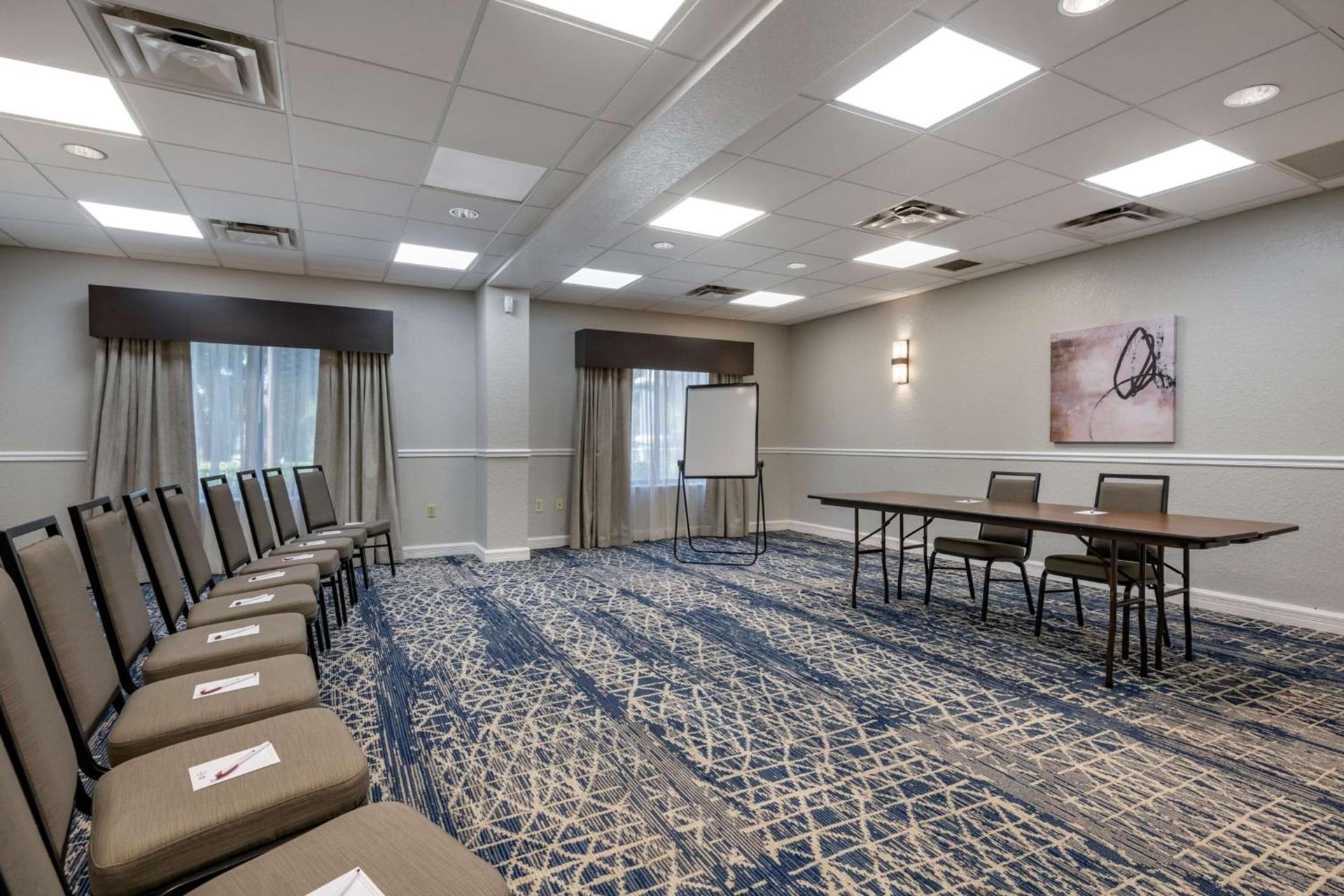 Best Western Plus Orlando East - UCF Area photo 19