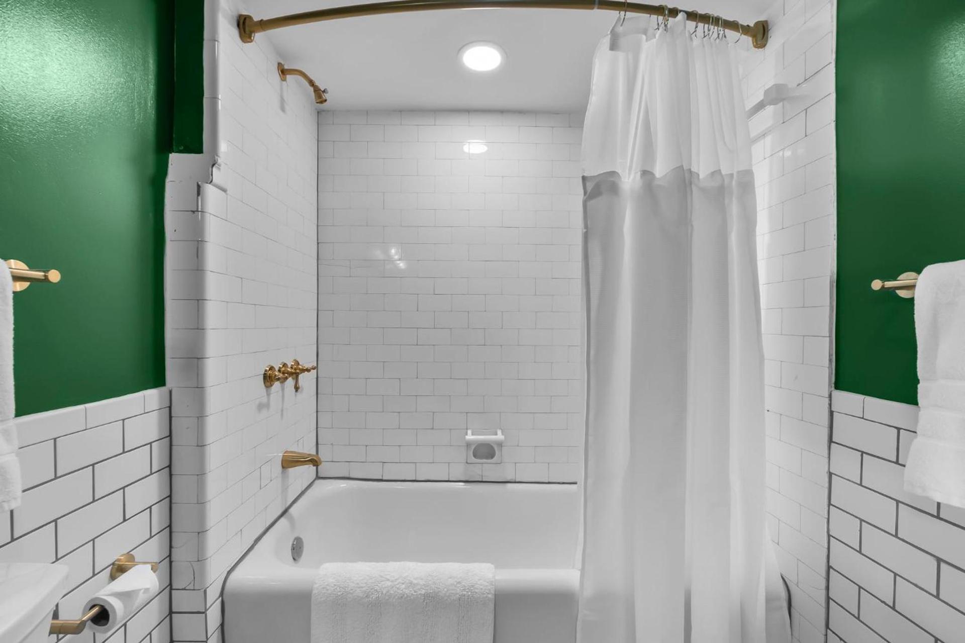 Rockwood Inn photo 41