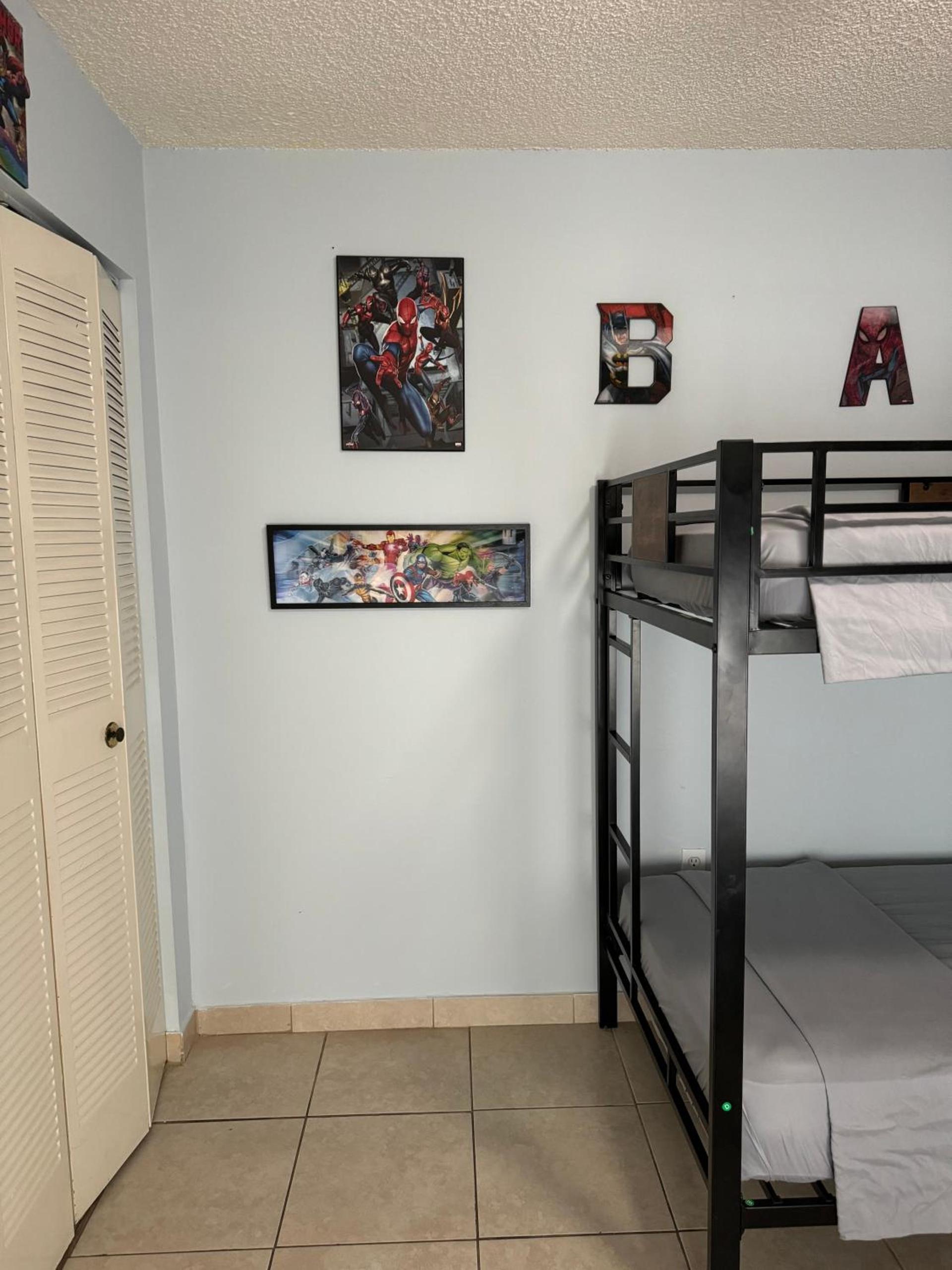 Beds & Sheets DOWNTOWN photo 16