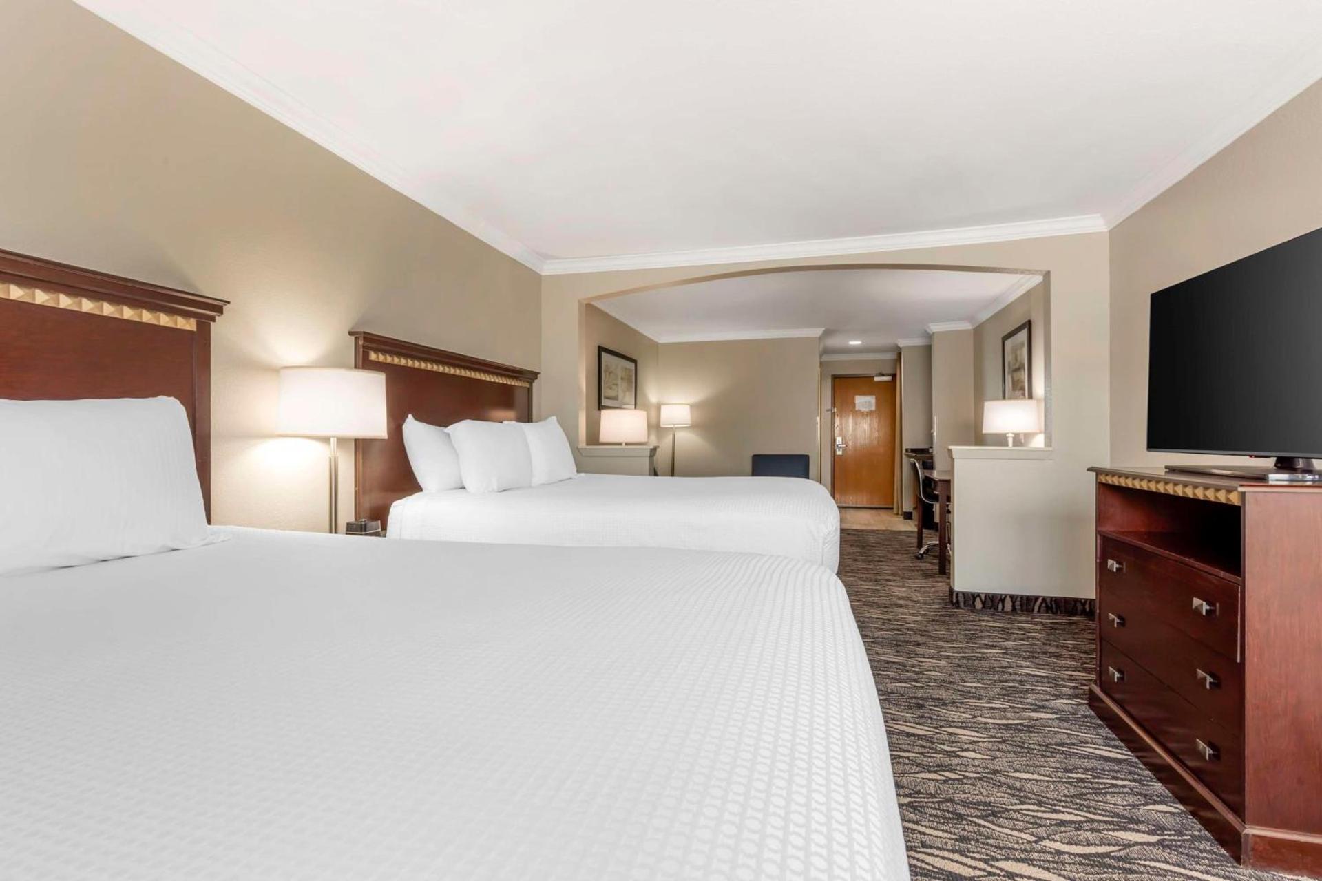 Best Western Plus Lake Worth Inn & Suites photo 24
