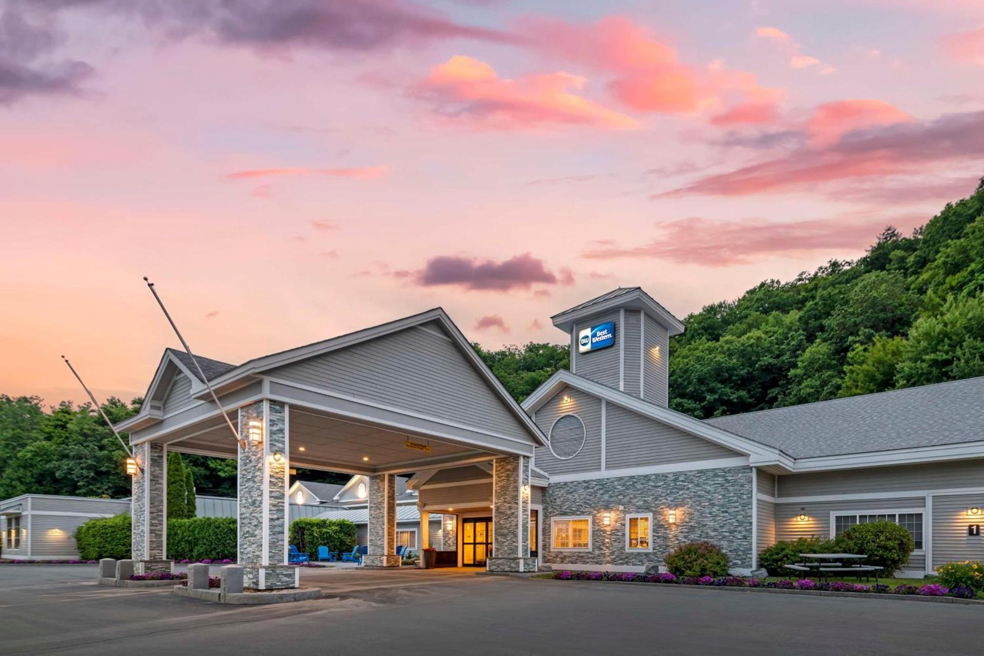 Best Western Springfield Hotel photo 1