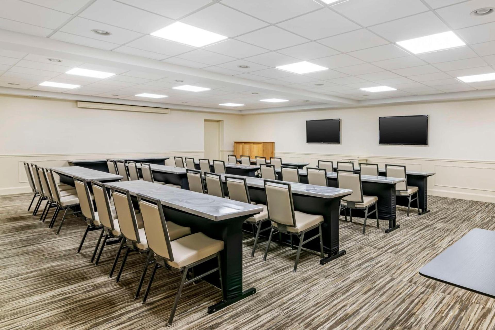 Best Western Springfield Hotel photo 6