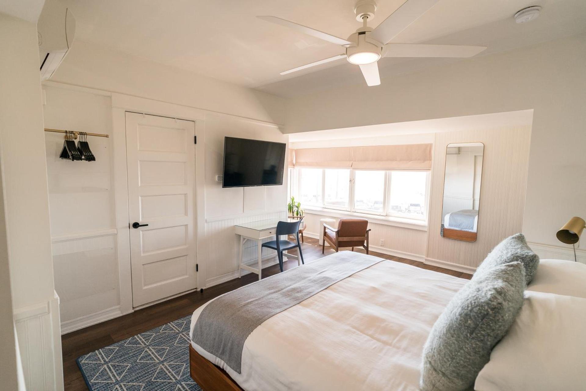 Newport Beach Hotel photo 39