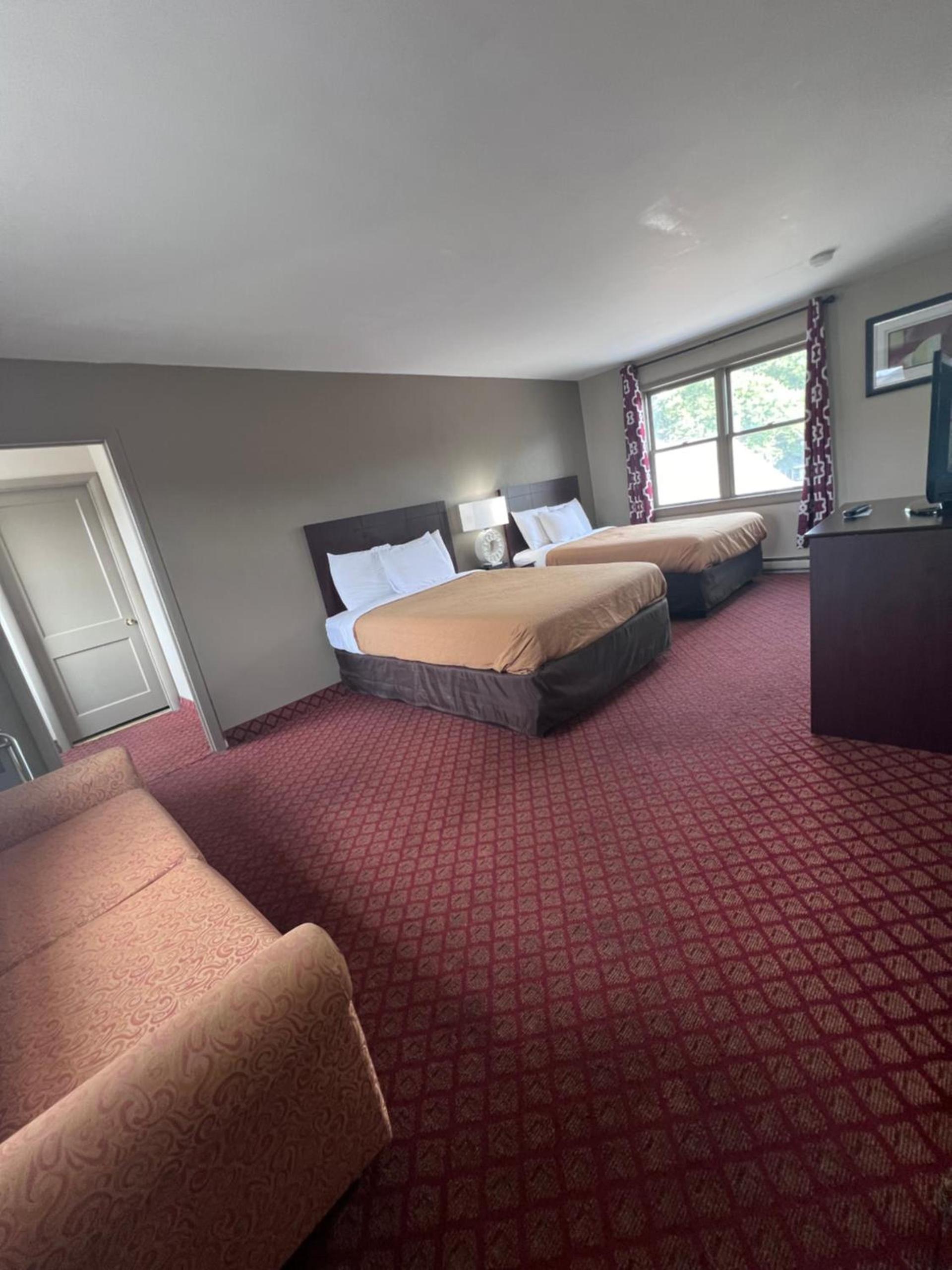 Rodeway Inn & Suites Hershey Chocolate Avenue photo 60