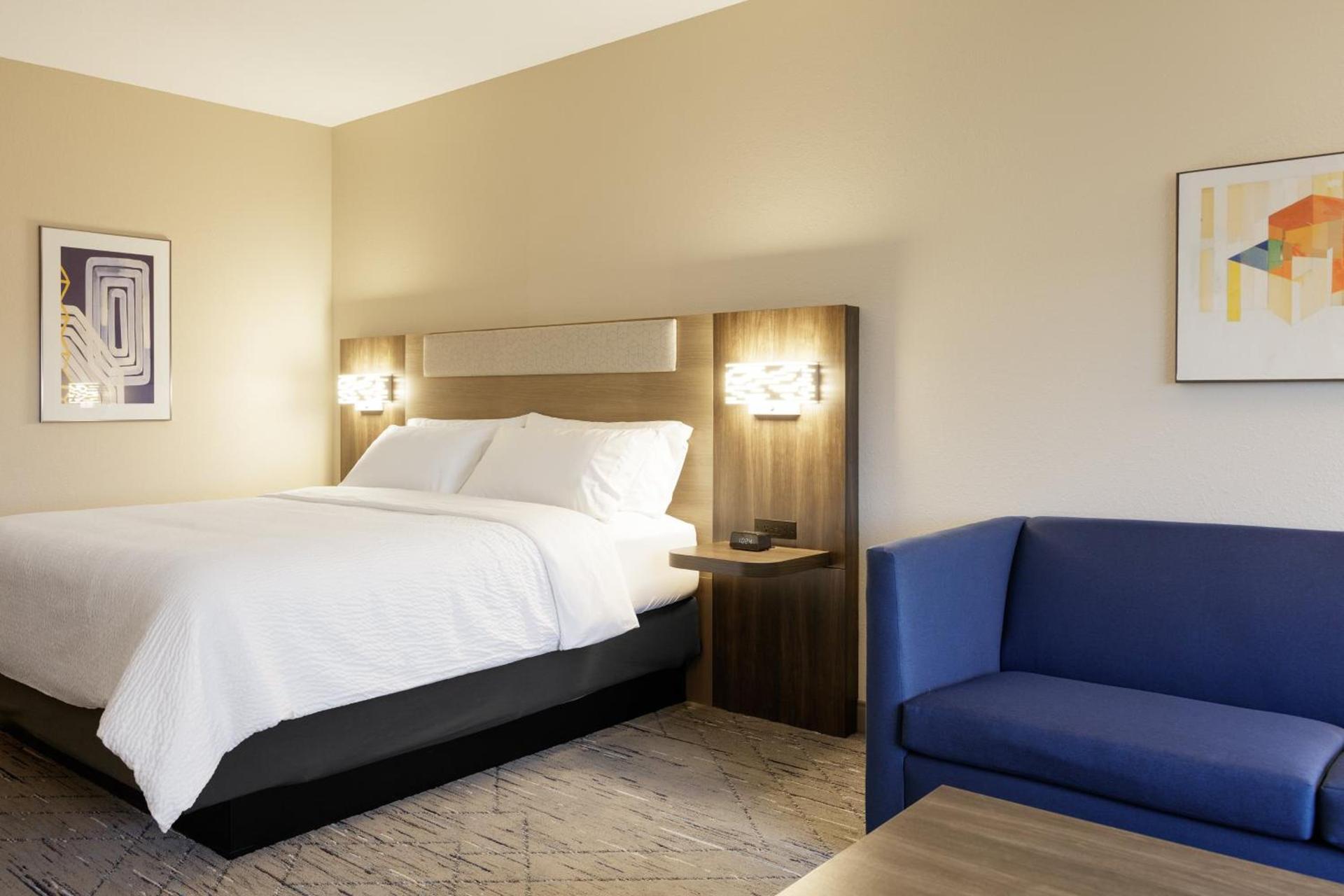 Holiday Inn Express Williamston by IHG photo 46