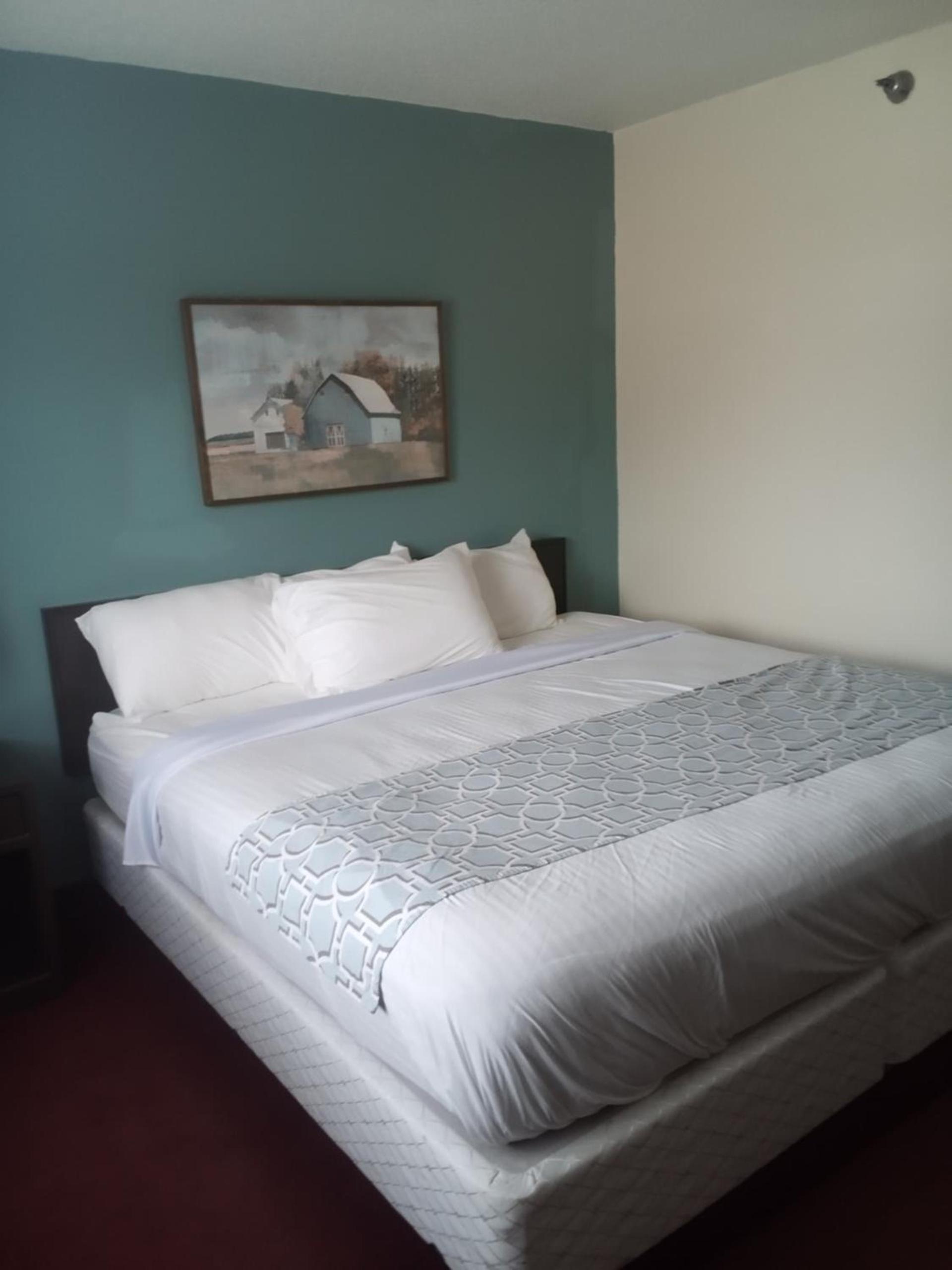 America's Best Value Inn and Suites photo 4