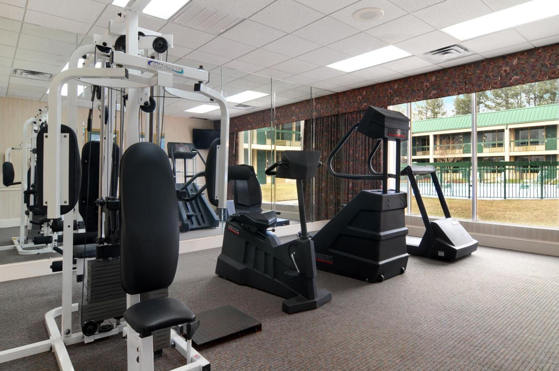 Ramada by Wyndham & Suites Warner Robins photo 31