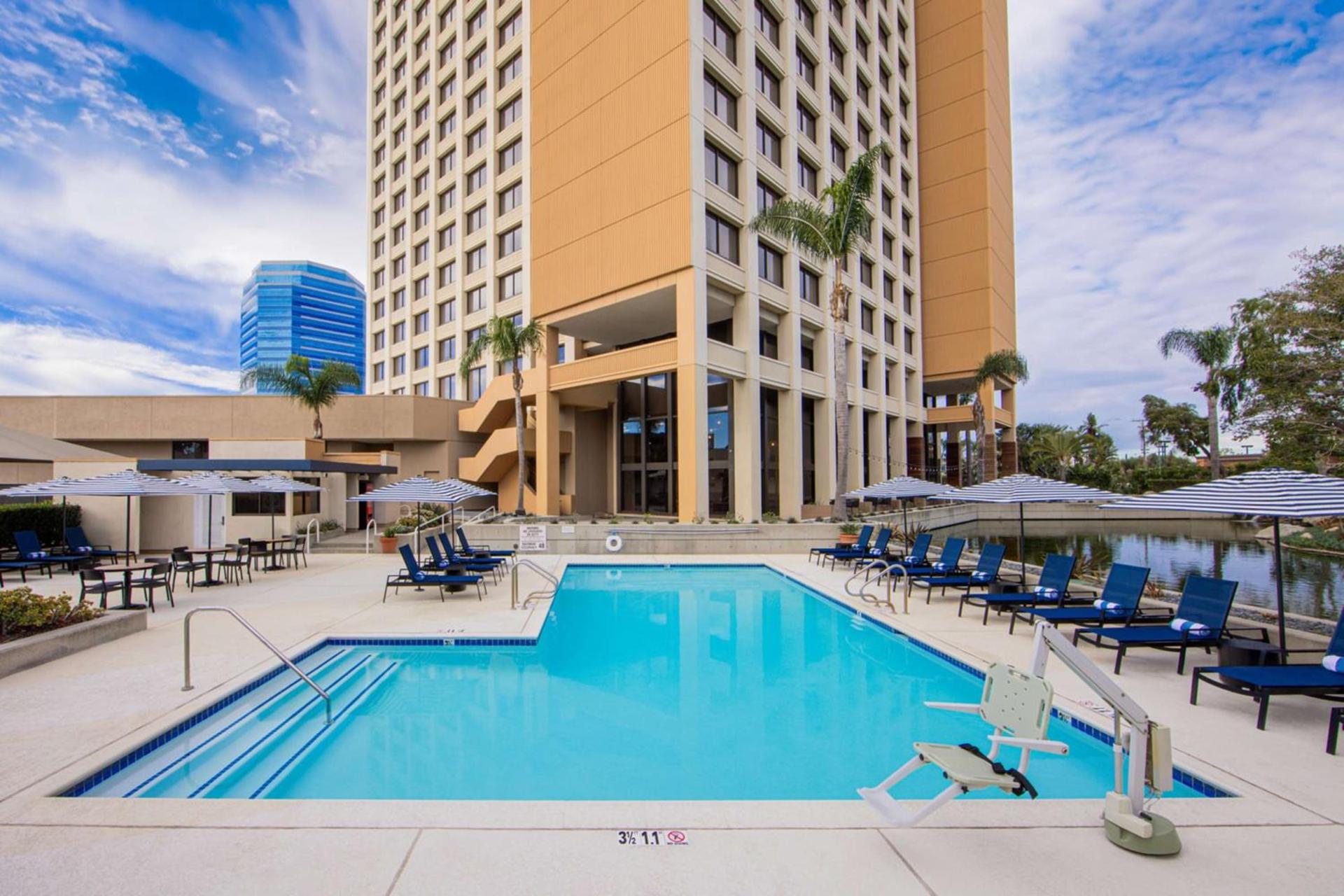 Hotel Fera Anaheim, a DoubleTree by Hilton Hotel photo 16