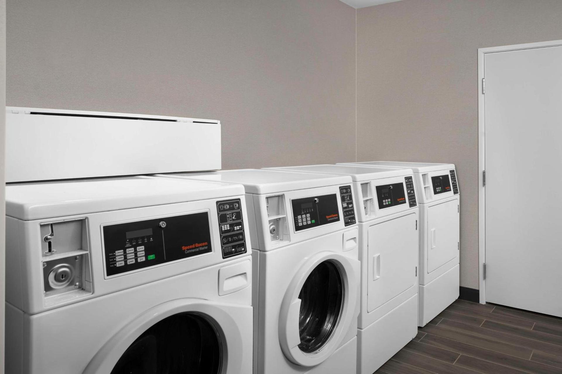 Home2 Suites By Hilton Poughkeepsie photo 35