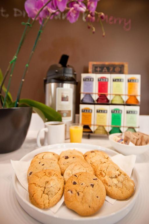 Menlo Park Inn photo 46