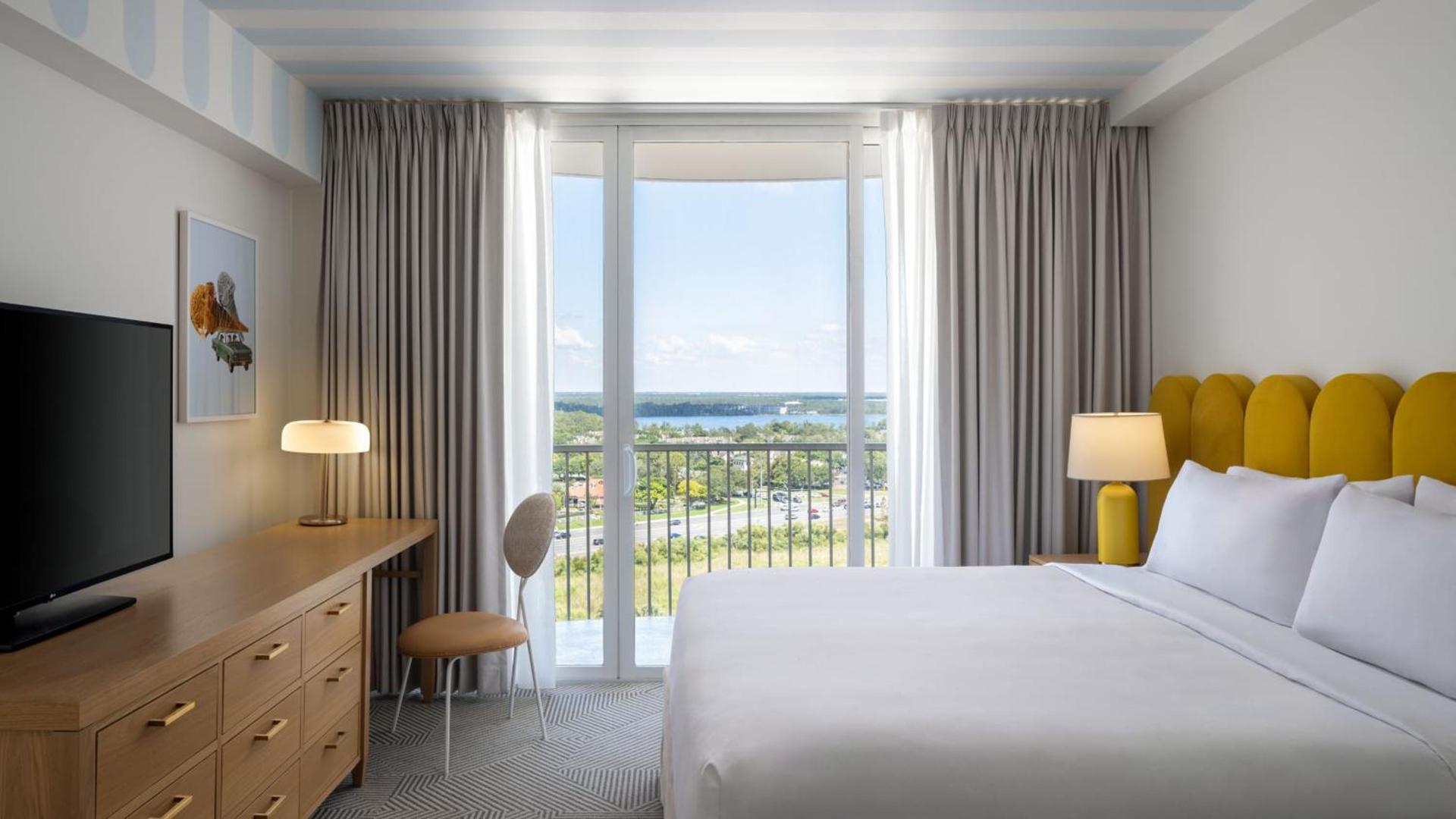Renaissance Orlando Resort - Disney Springs Area - Free Shuttle to Disney Parks & Early Entry Benefits photo 53