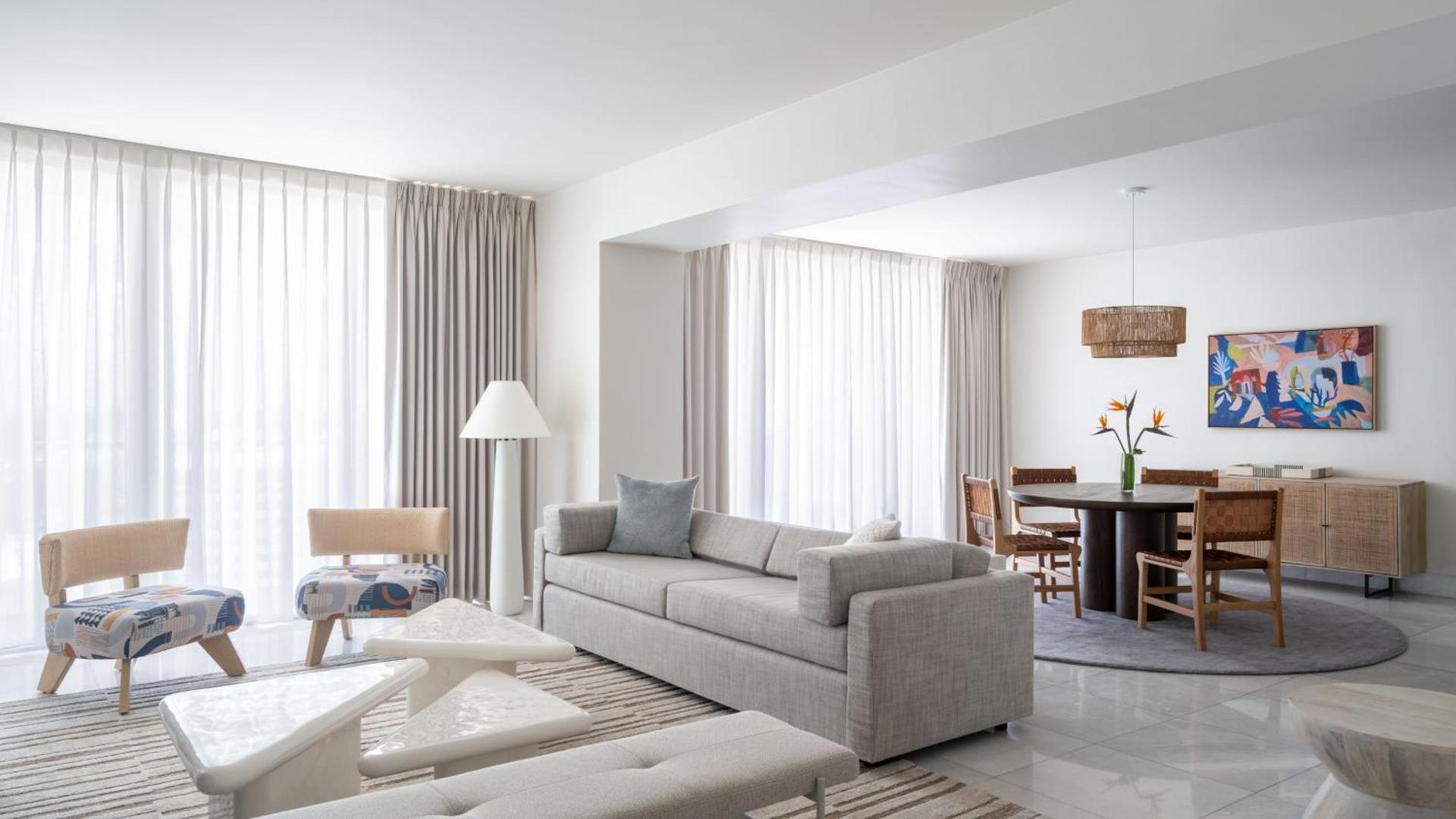 Renaissance Orlando Resort - Disney Springs Area - Free Shuttle to Disney Parks & Early Entry Benefits photo 21