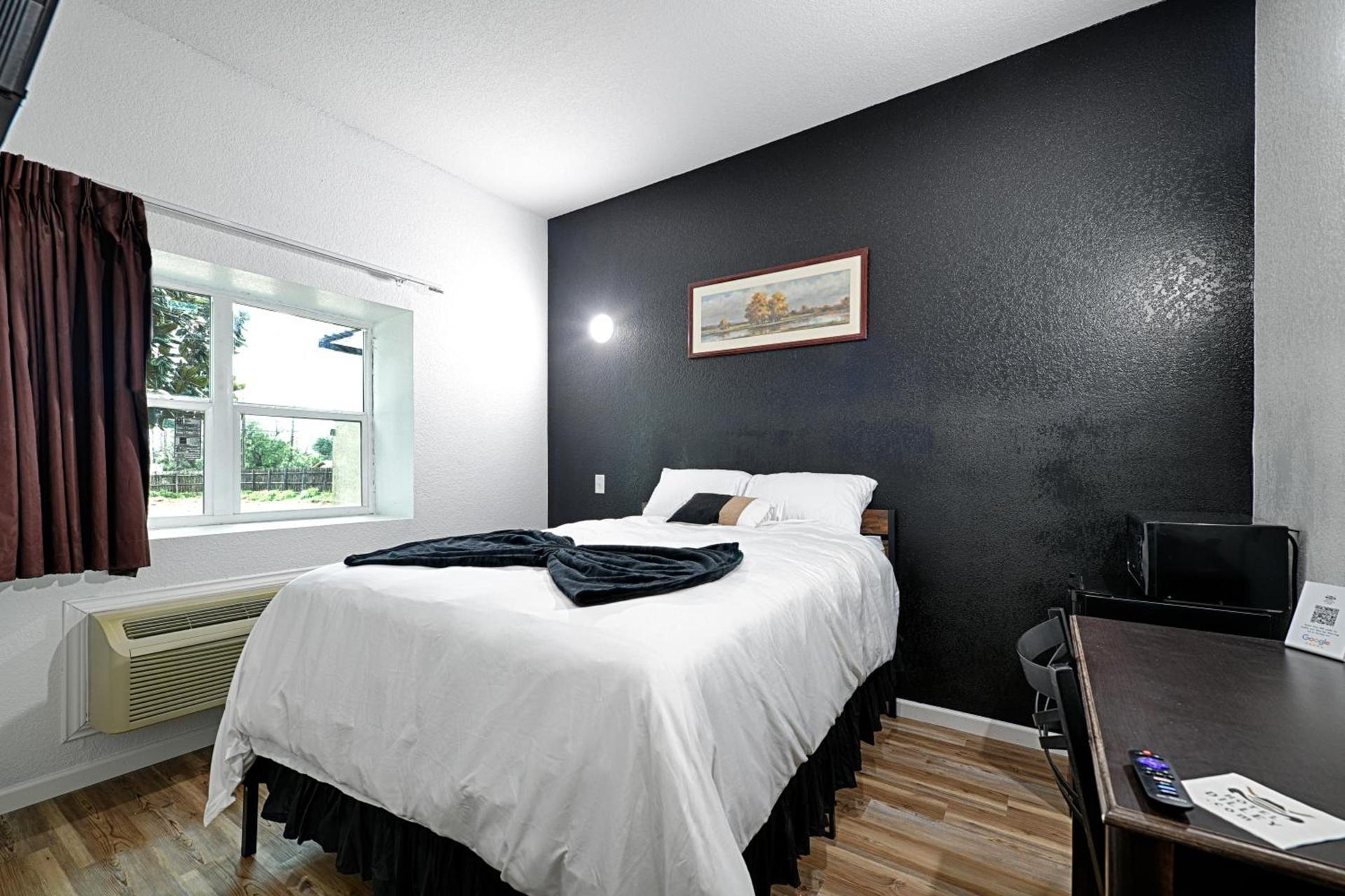 Hotel Dilley Grand photo 26