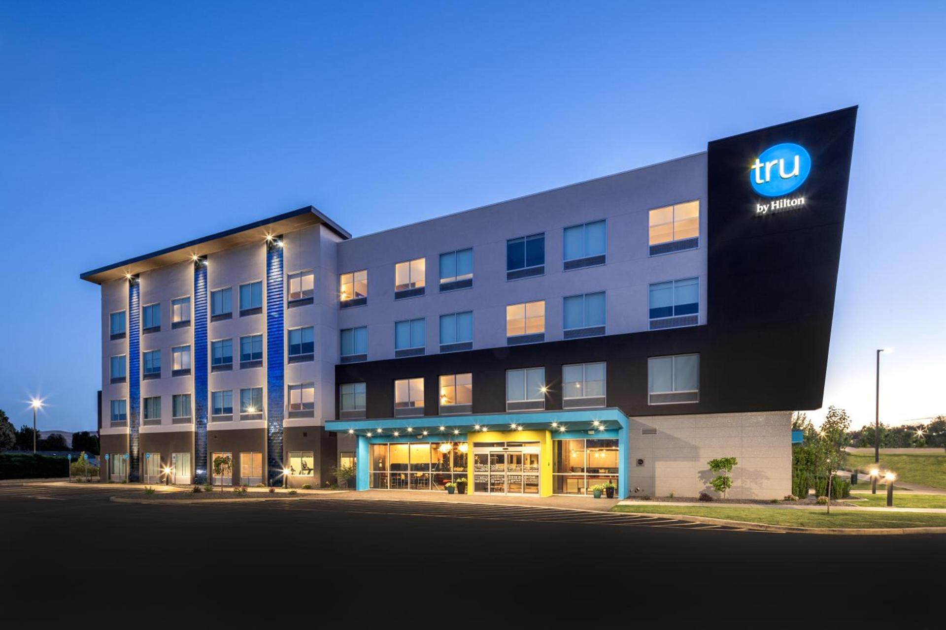 Tru By Hilton Yakima Airport photo 73