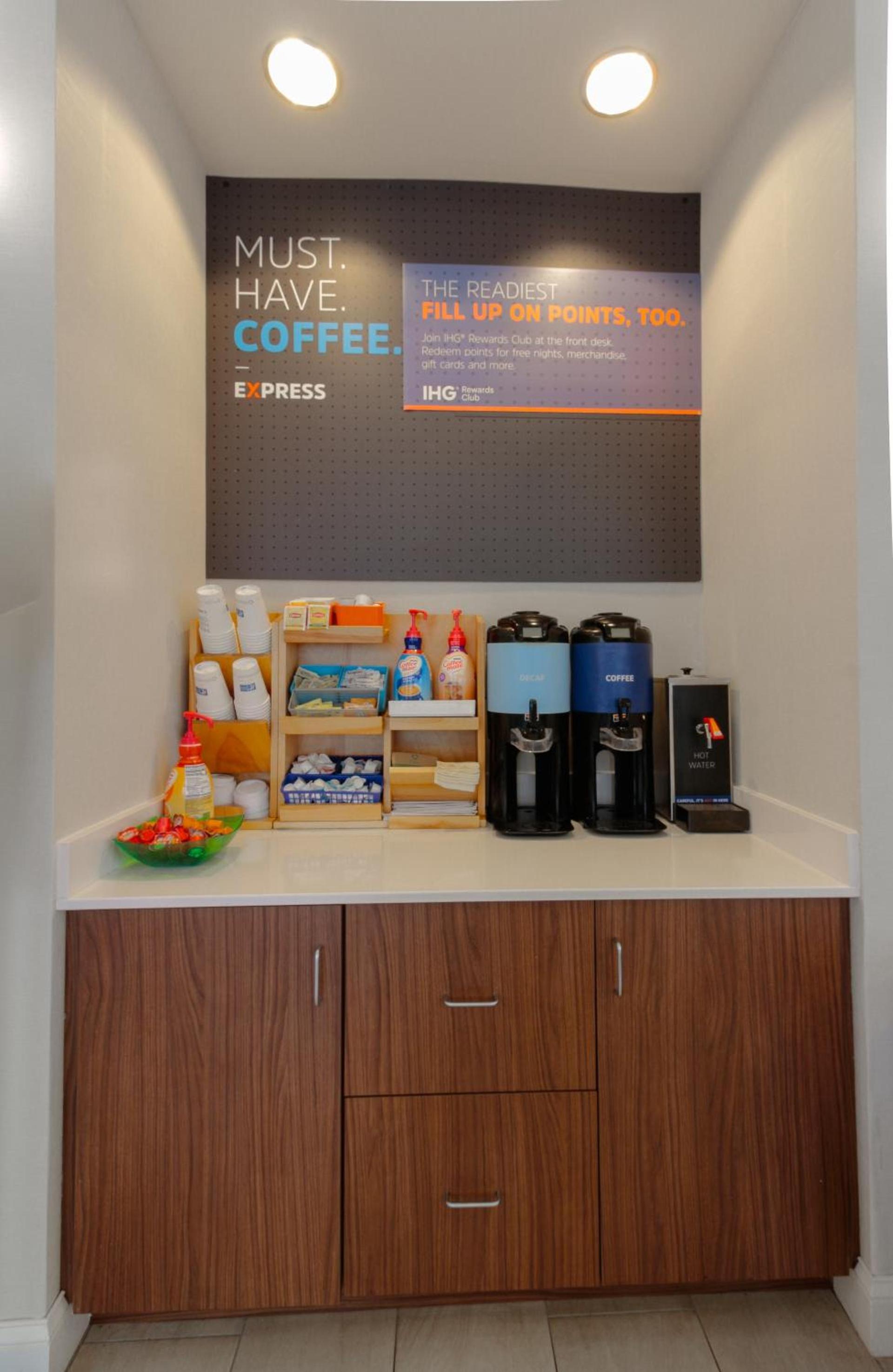 Holiday Inn Express Leland - Wilmington Area by IHG photo 25