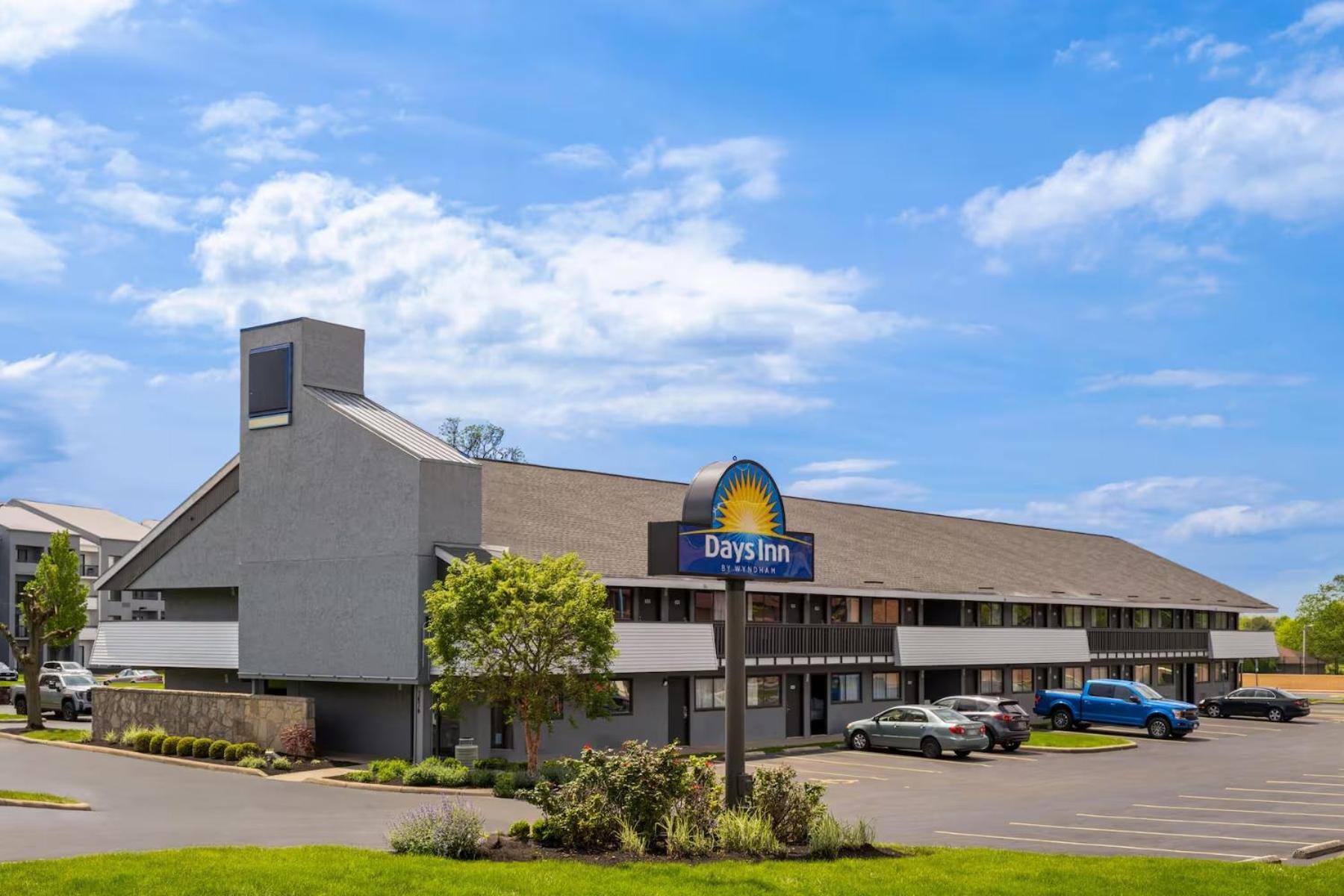 Days Inn by Wyndham Columbus Worthington photo 41