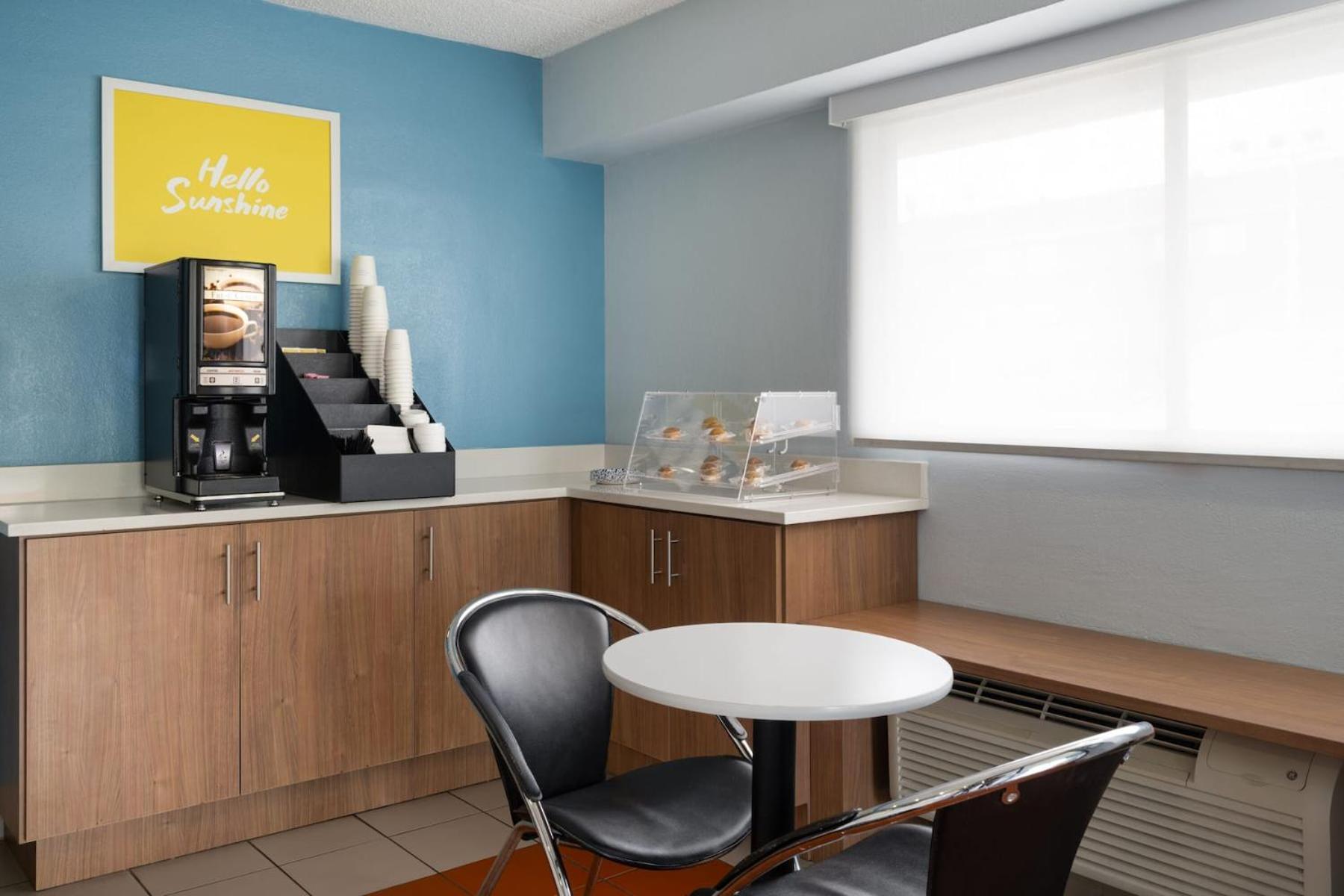 Days Inn by Wyndham Columbus Worthington photo 42