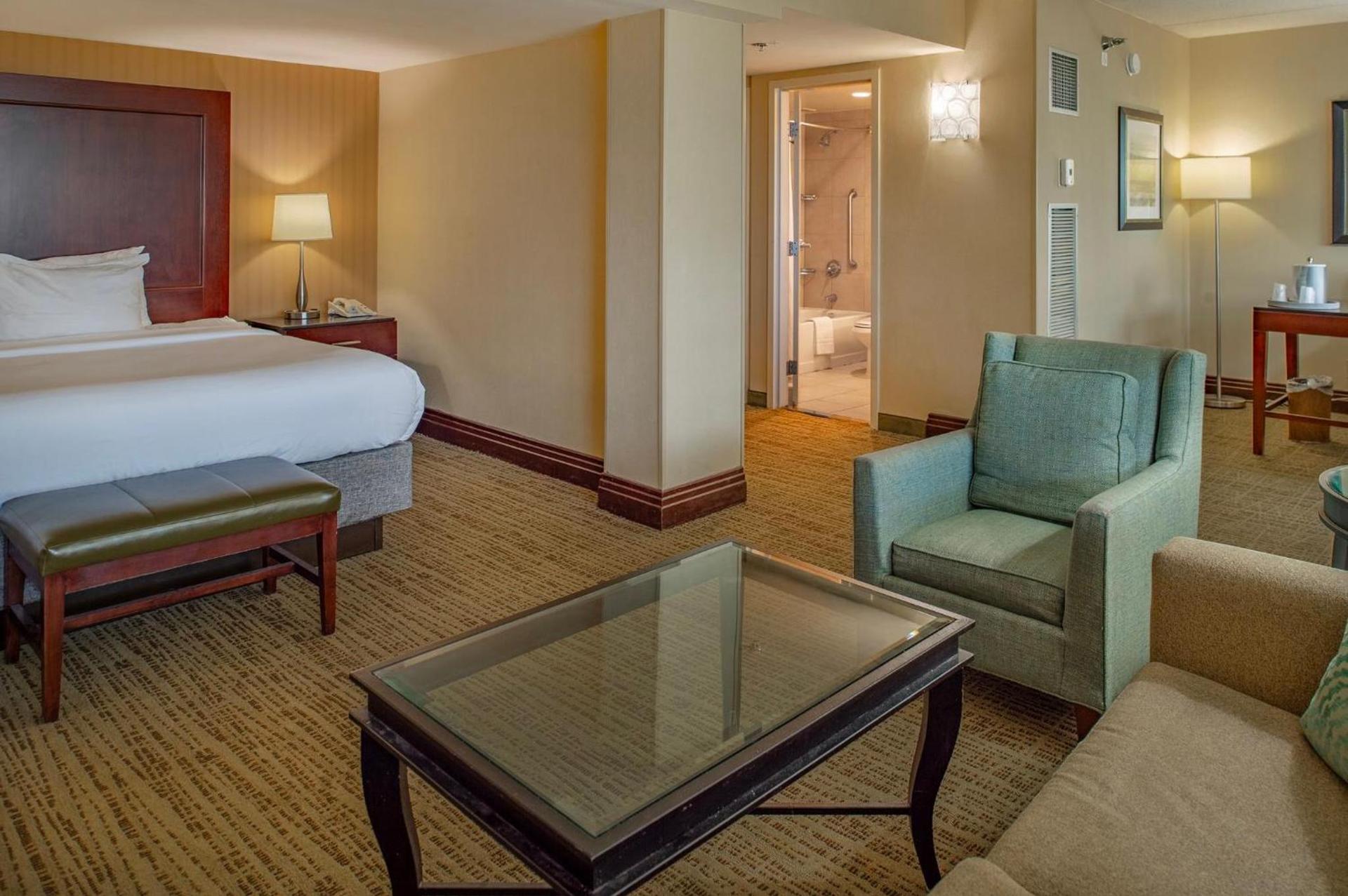 Crowne Plaza Hotel St. Louis Airport by IHG photo 85