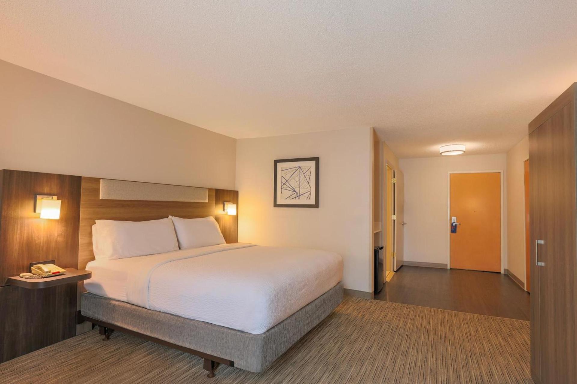 Holiday Inn Express Hotel & Suites Wake Forest - Raleigh North by IHG photo 83