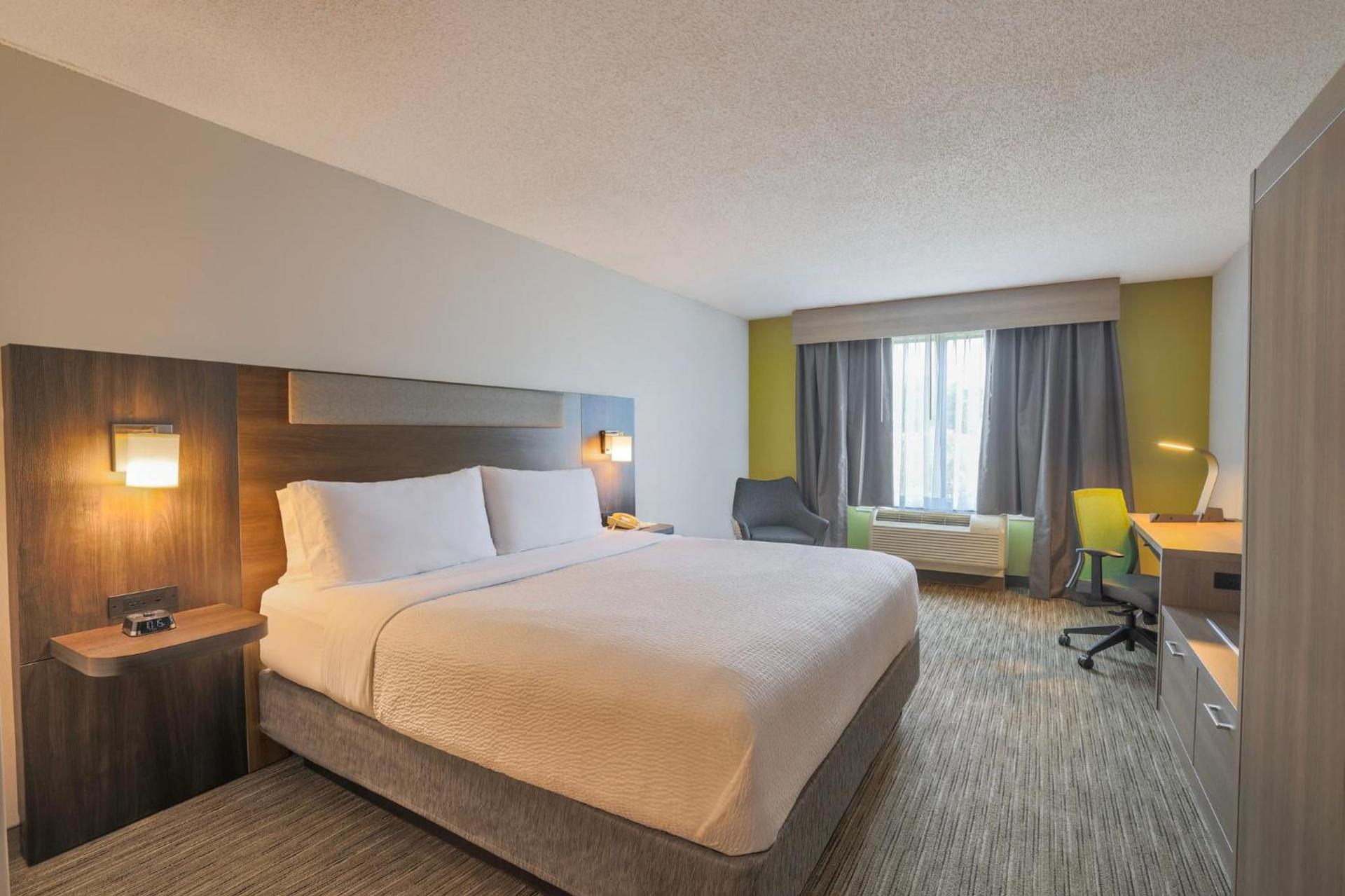 Holiday Inn Express Hotel & Suites Wake Forest - Raleigh North by IHG photo 42