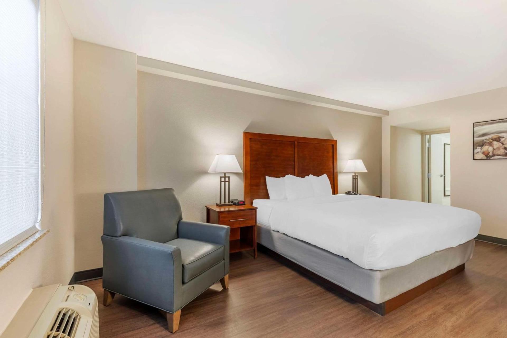 Comfort Inn Conference Center photo 5