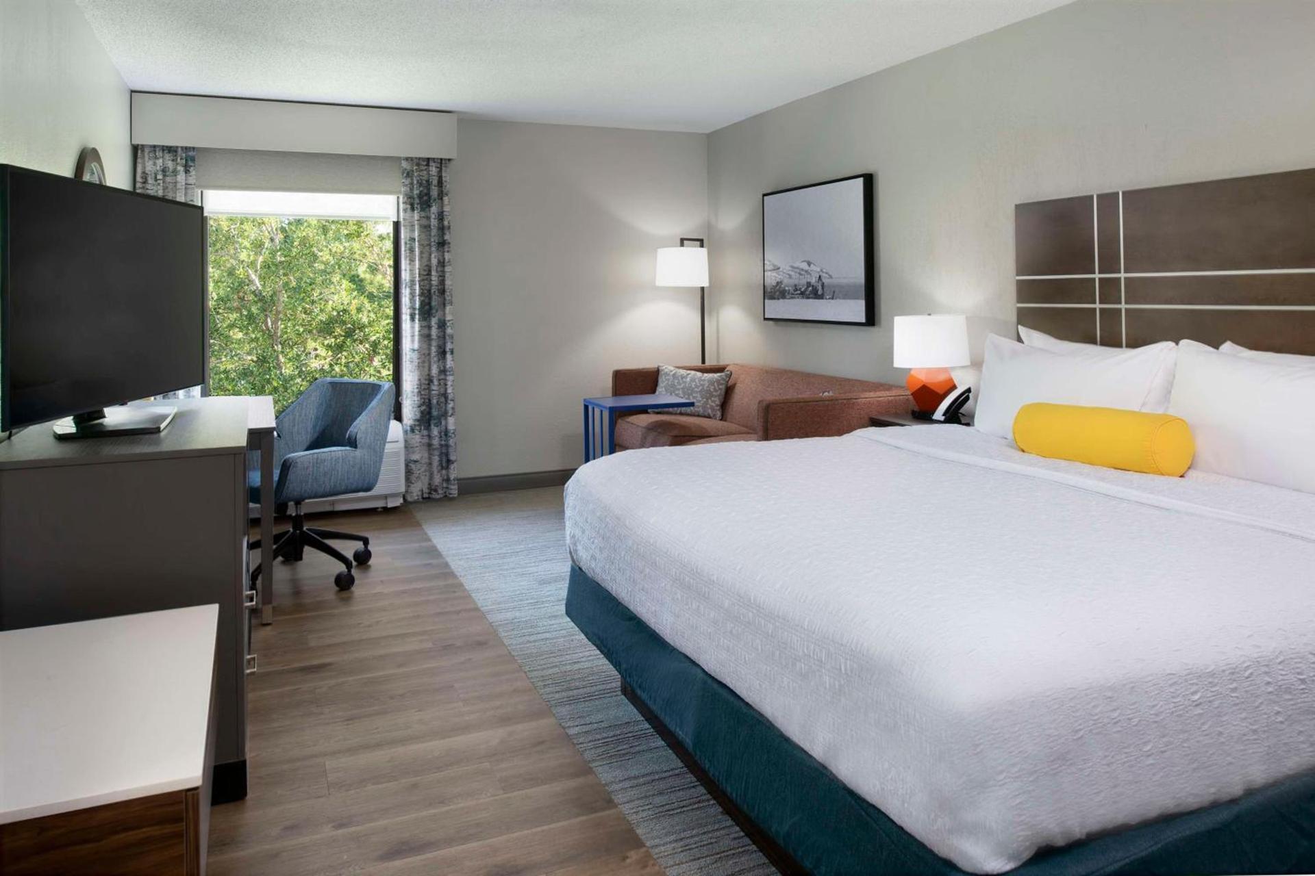 Hampton Inn Northwood photo 17
