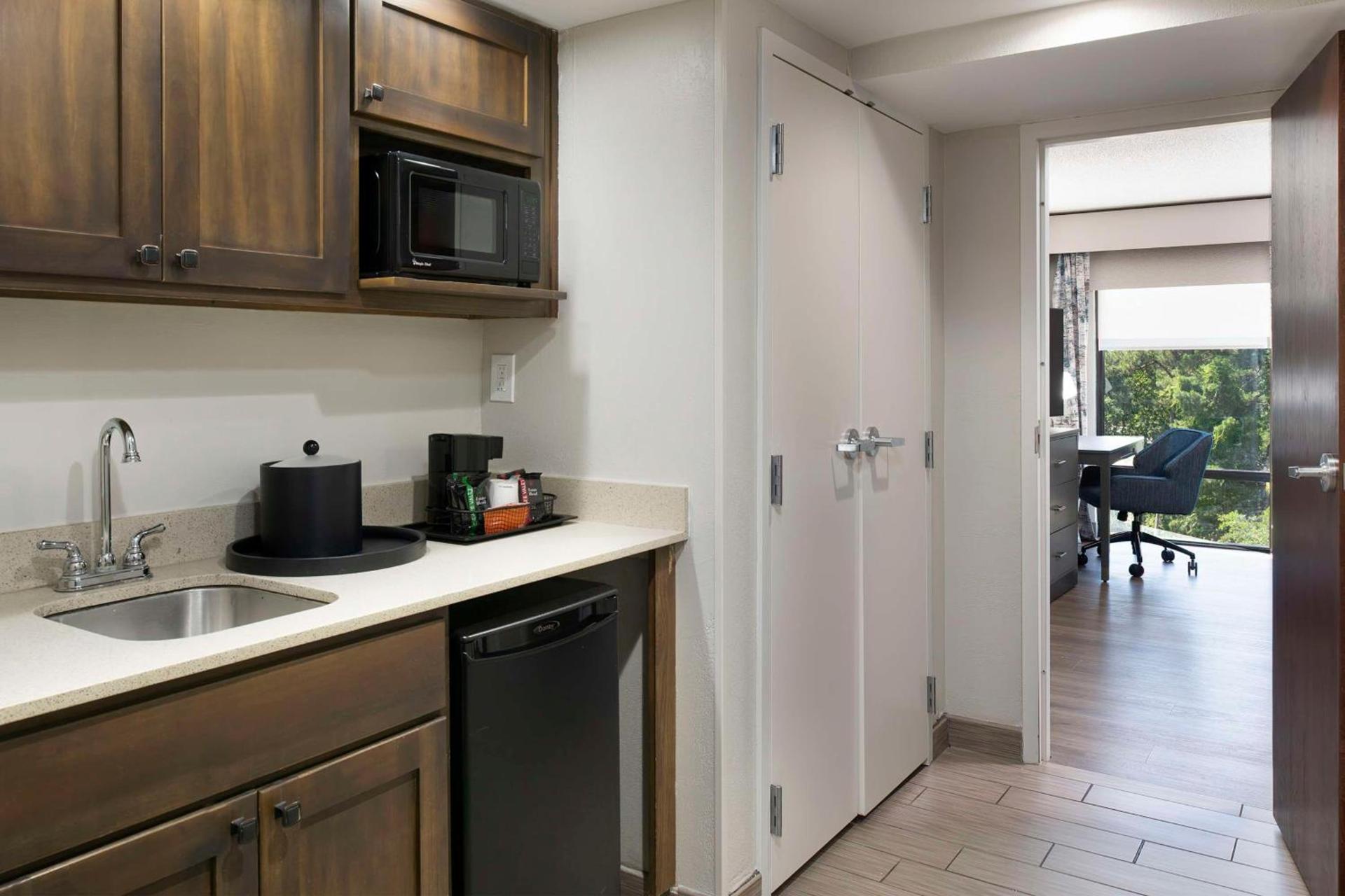 Hampton Inn Northwood photo 31