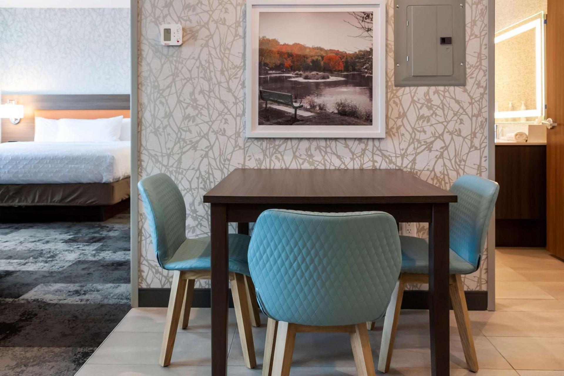 Home2 Suites By Hilton Bolingbrook Chicago photo 4