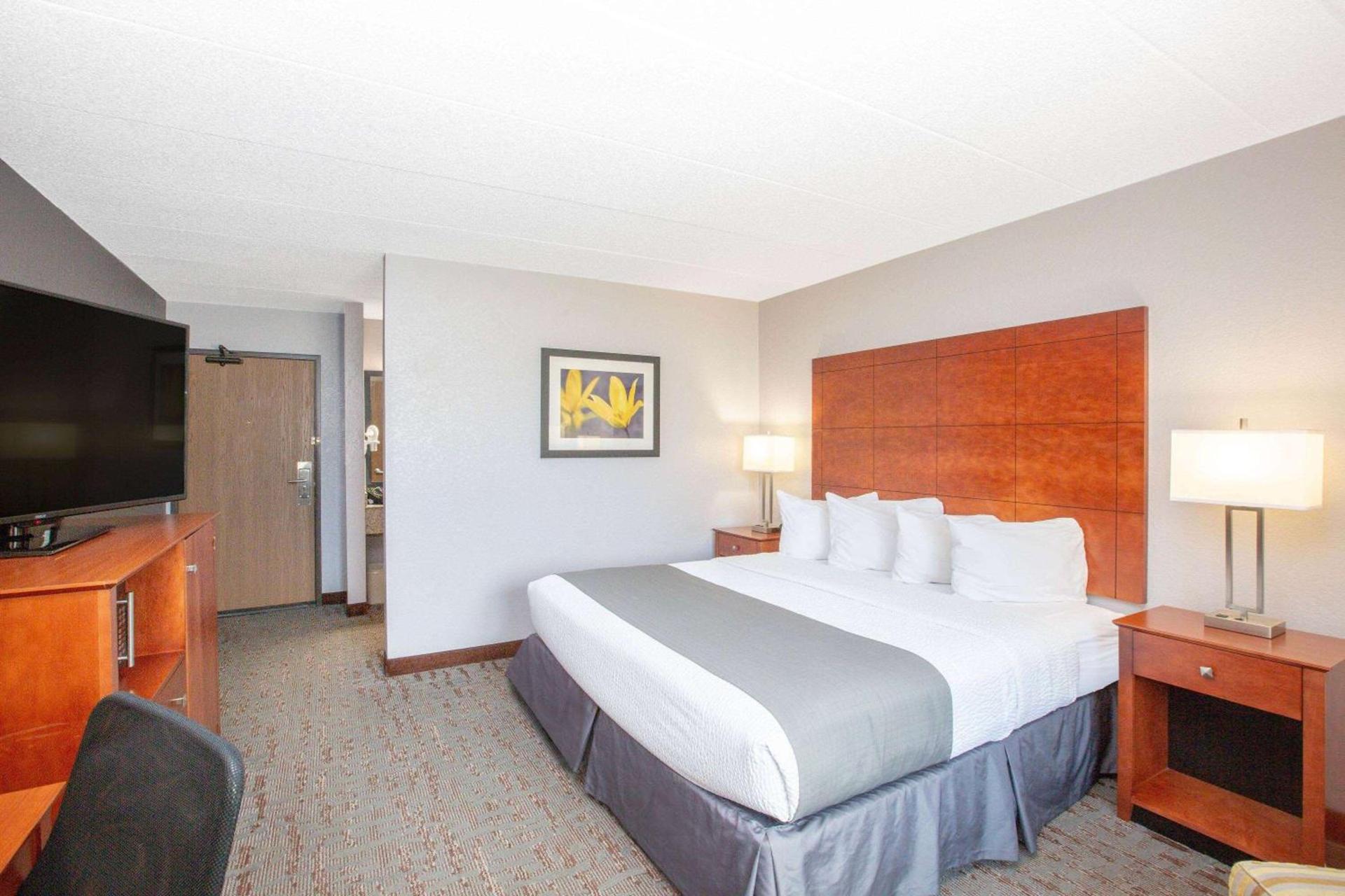 AmericInn by Wyndham Ankeny/Des Moines photo 10