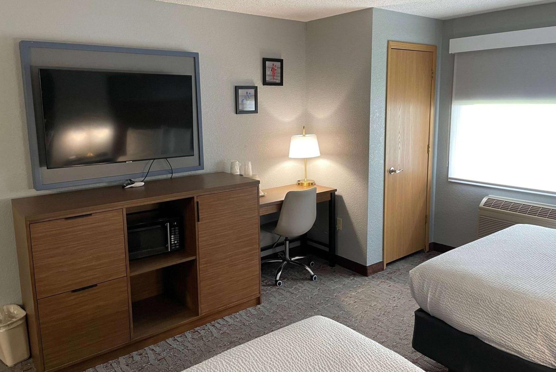 AmericInn by Wyndham Ankeny/Des Moines photo 13