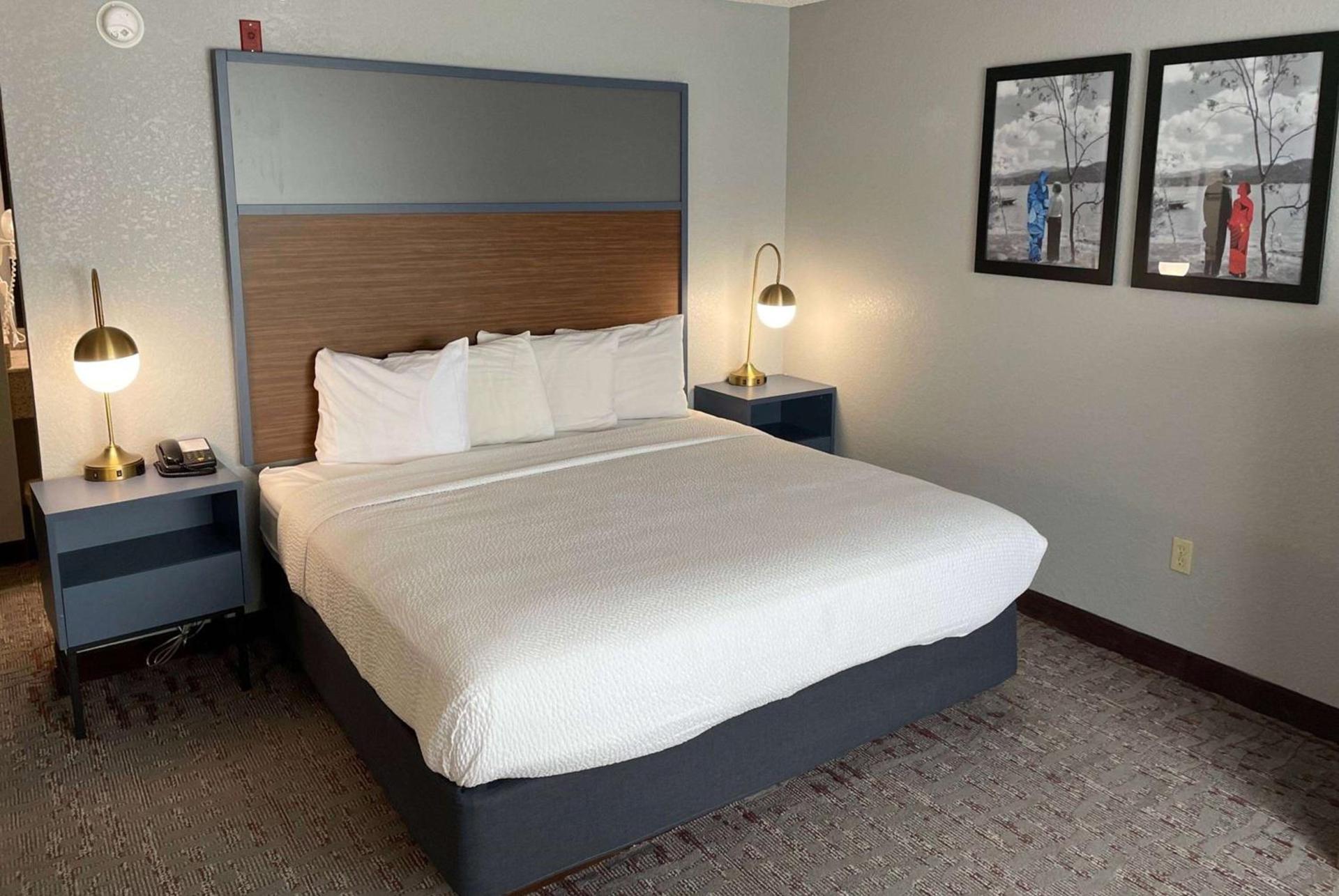 AmericInn by Wyndham Ankeny/Des Moines photo 18