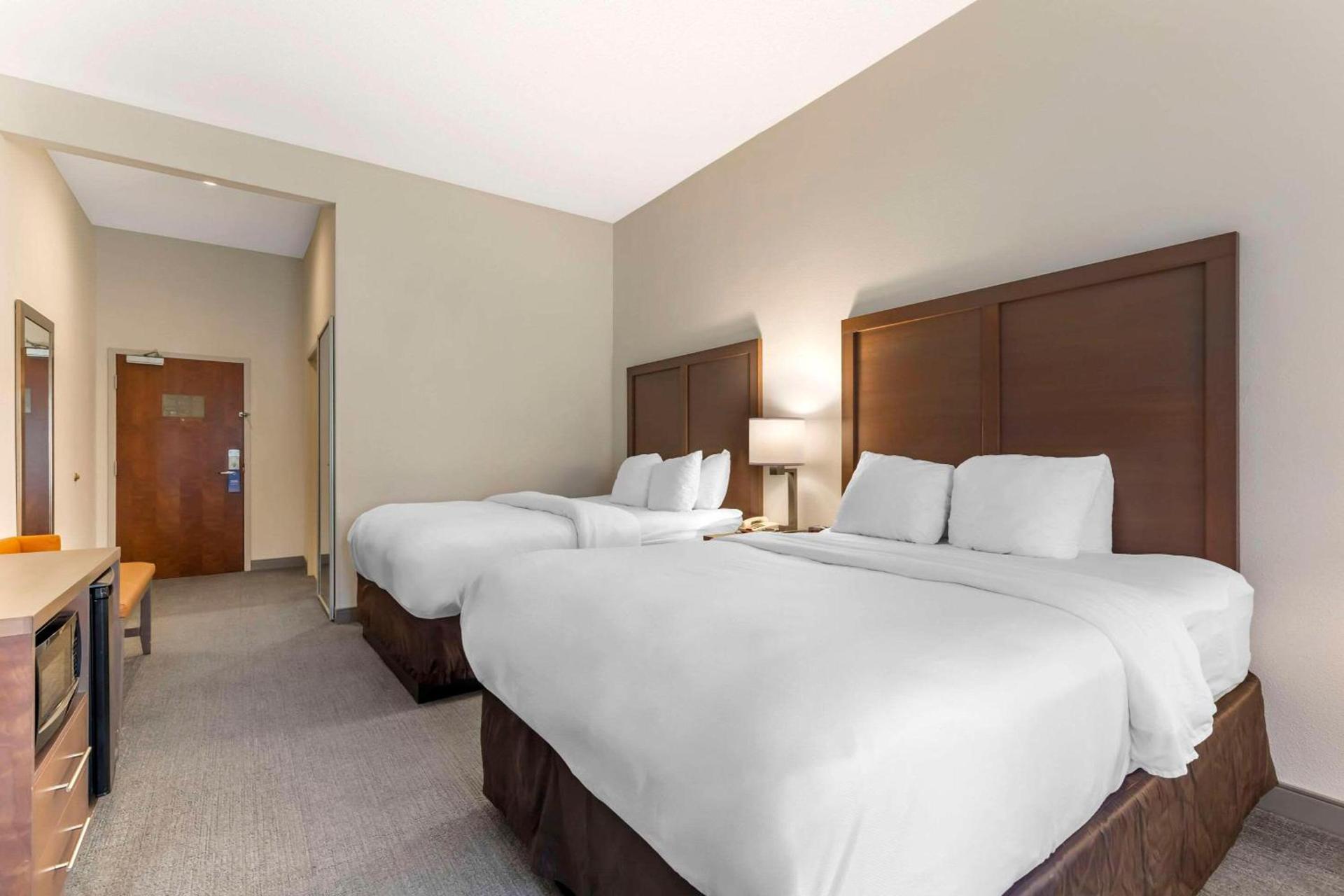 Comfort Inn & Suites Chestertown photo 9