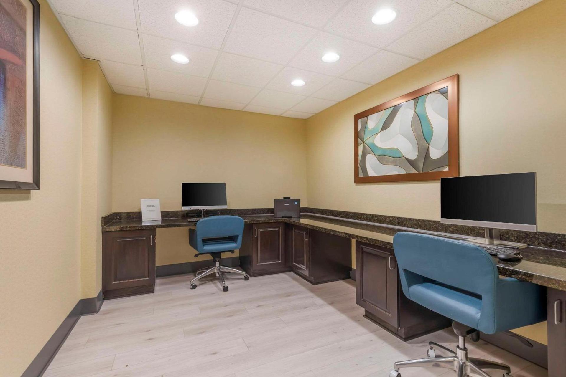 Comfort Inn & Suites Chestertown photo 27