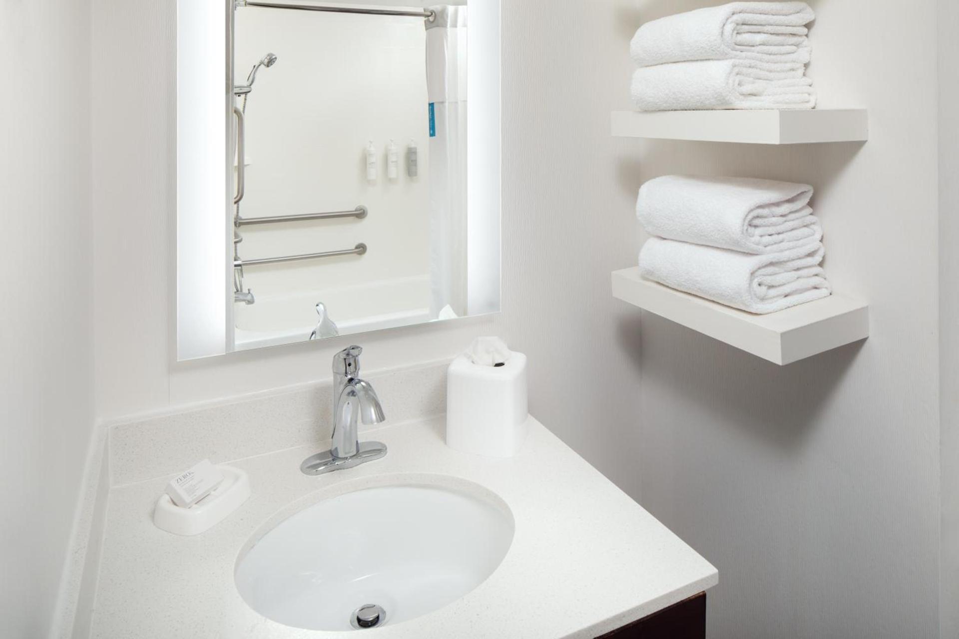 Hampton Inn Atlanta-Northlake photo 30
