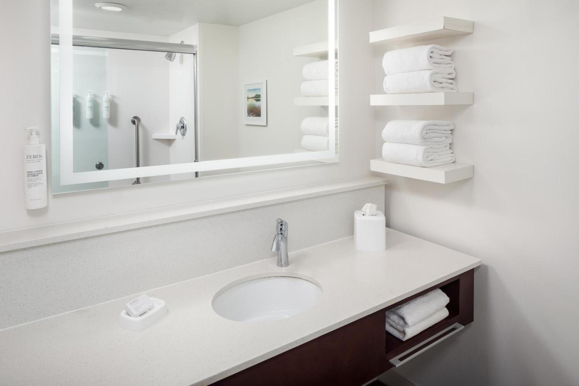 Hampton Inn Atlanta-Northlake photo 29