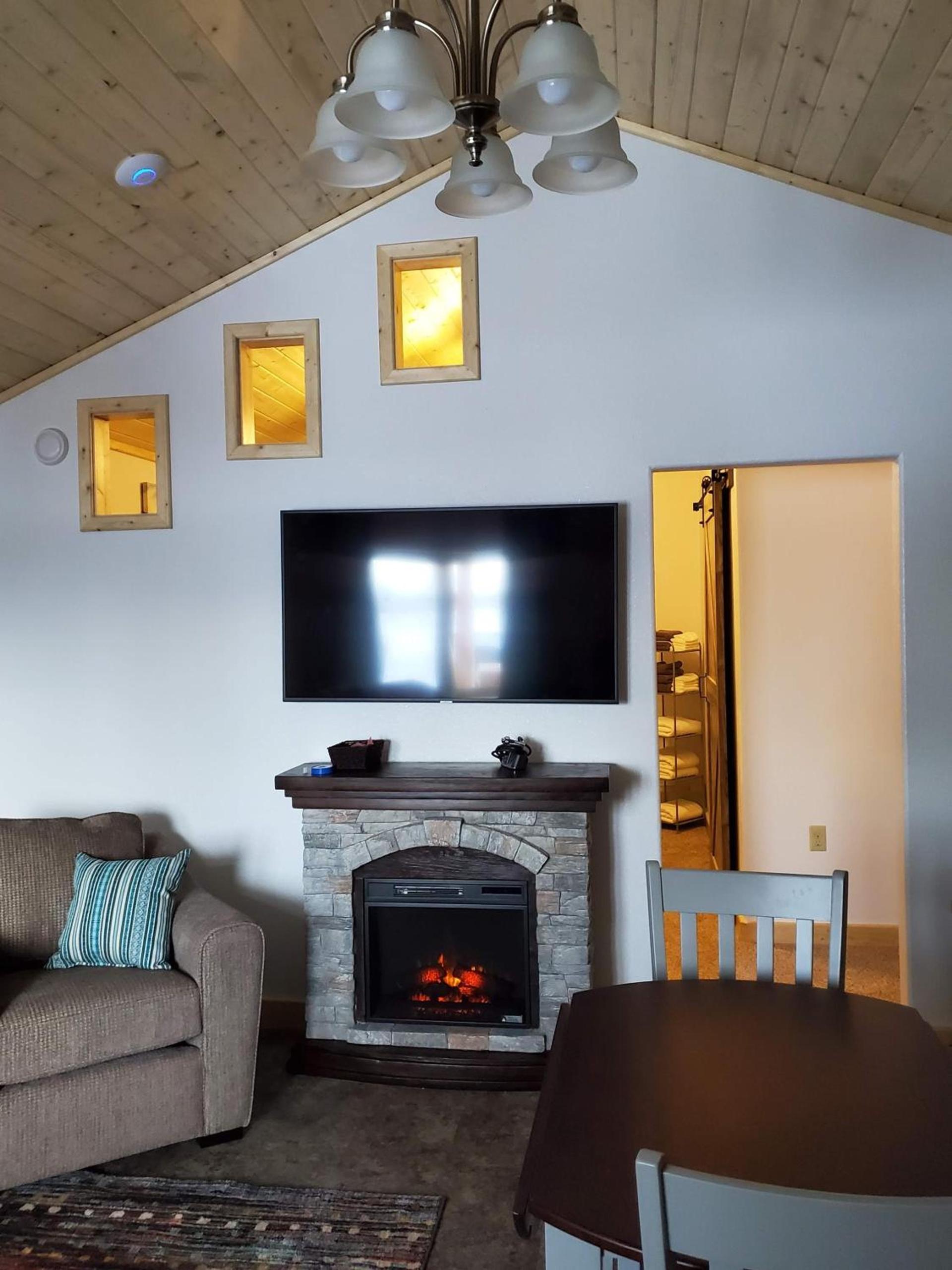 Alaska Country Inn photo 8
