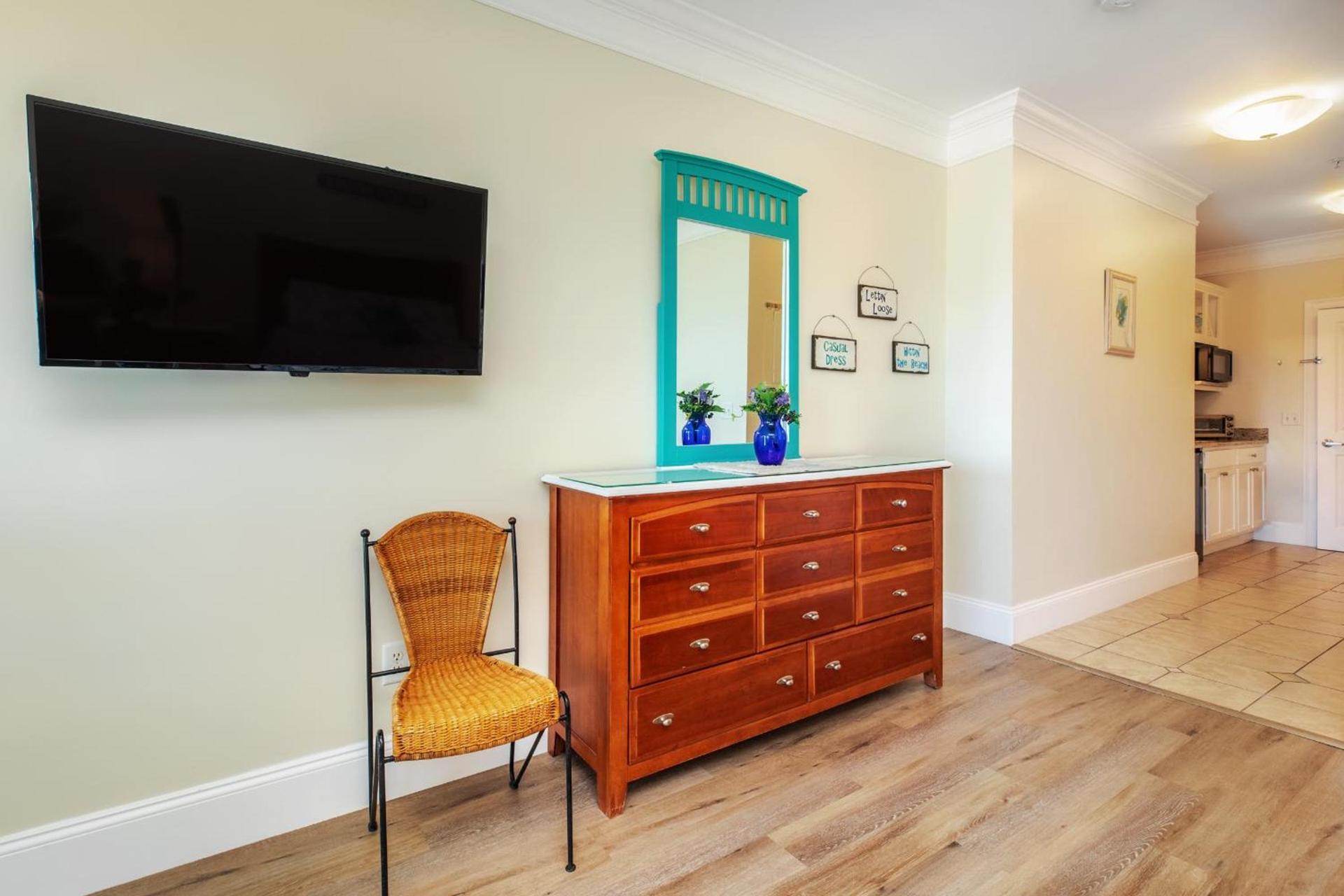 Atlantic Breeze Suites photo 9