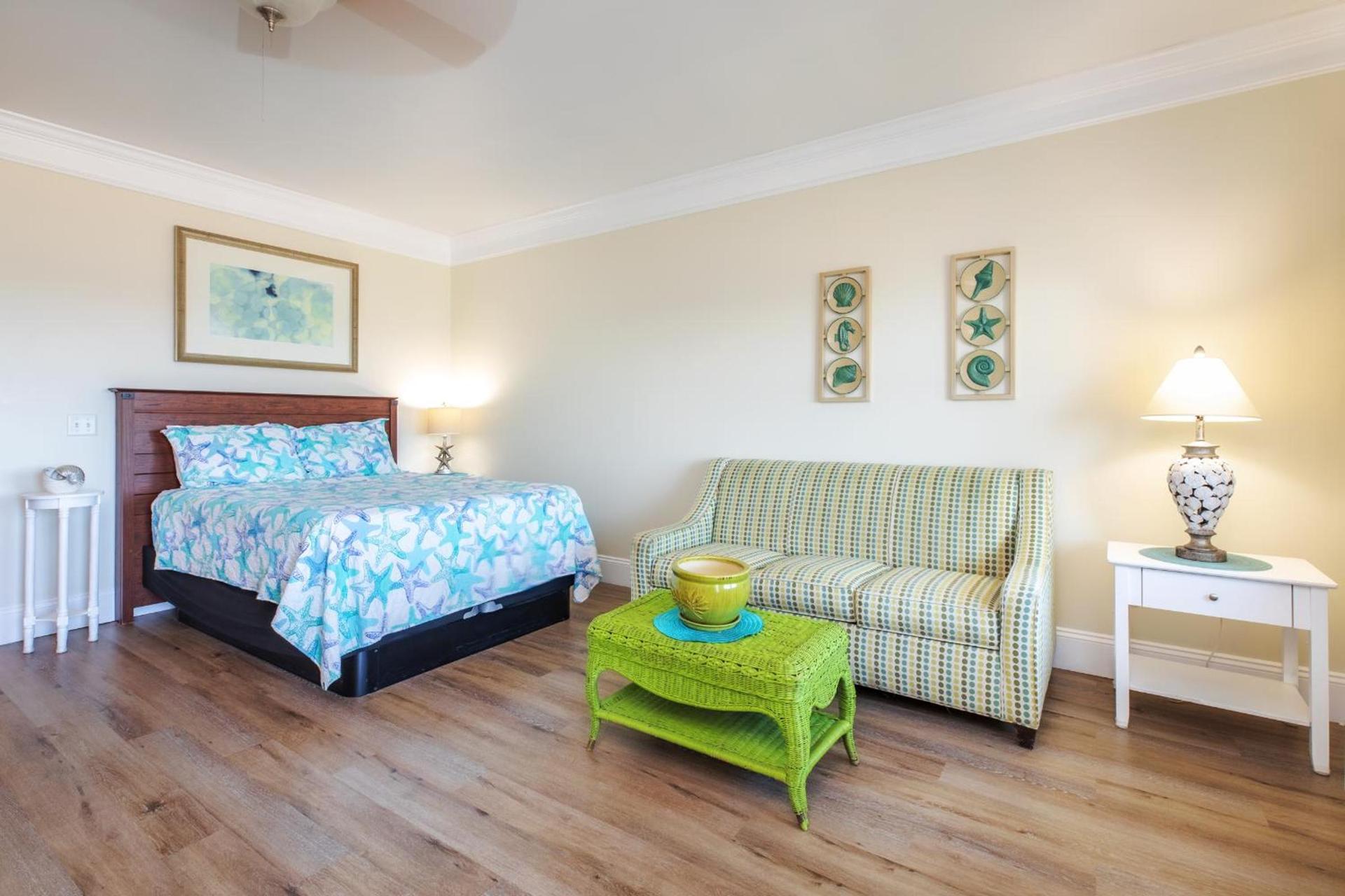 Atlantic Breeze Suites photo 11