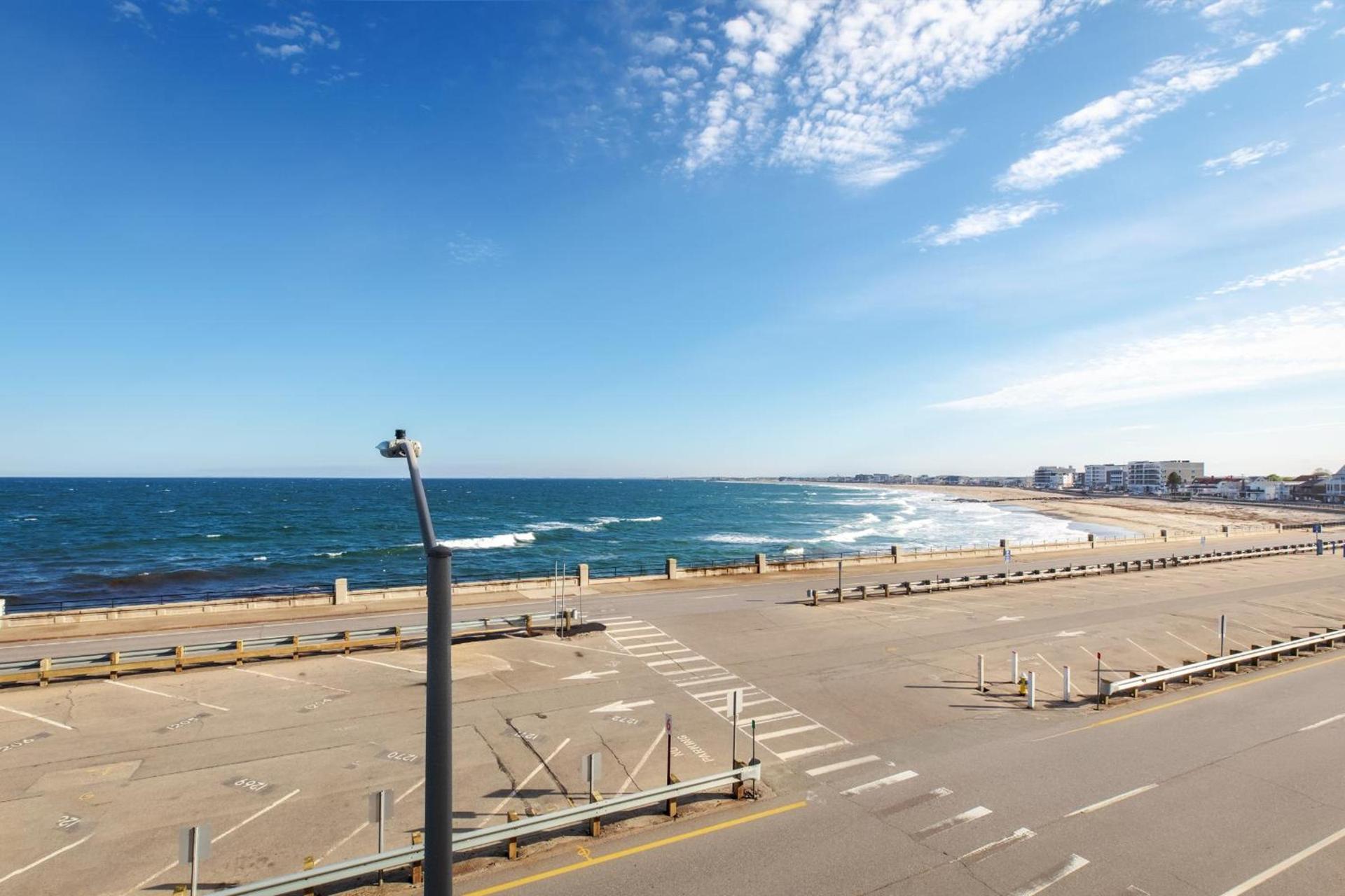 Atlantic Breeze Suites photo 34