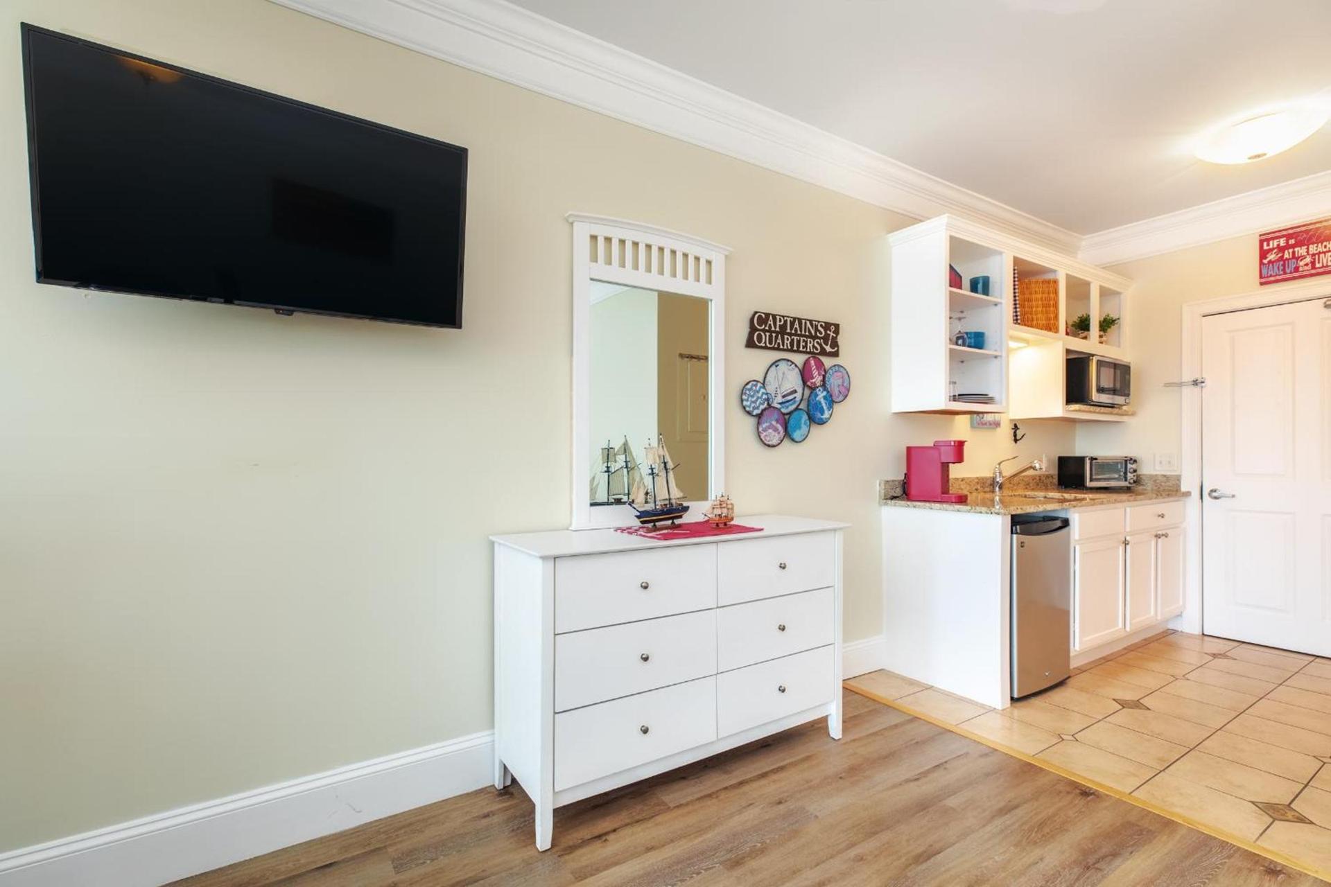 Atlantic Breeze Suites photo 30